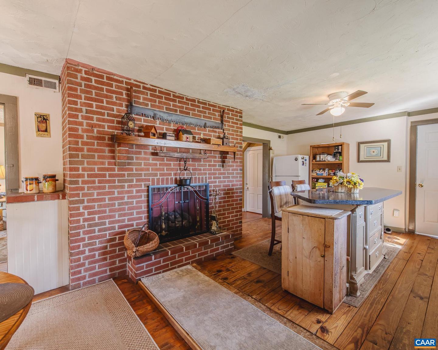 21 BRIGHT ACRES CT, BRIGHTWOOD, Virginia 22715, 2 Bedrooms Bedrooms, ,2 BathroomsBathrooms,Residential,For sale,21 BRIGHT ACRES CT,669881 MLS # 669881