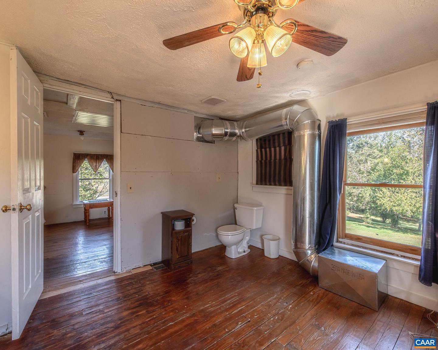 21 BRIGHT ACRES CT, BRIGHTWOOD, Virginia 22715, 2 Bedrooms Bedrooms, ,2 BathroomsBathrooms,Residential,For sale,21 BRIGHT ACRES CT,669881 MLS # 669881
