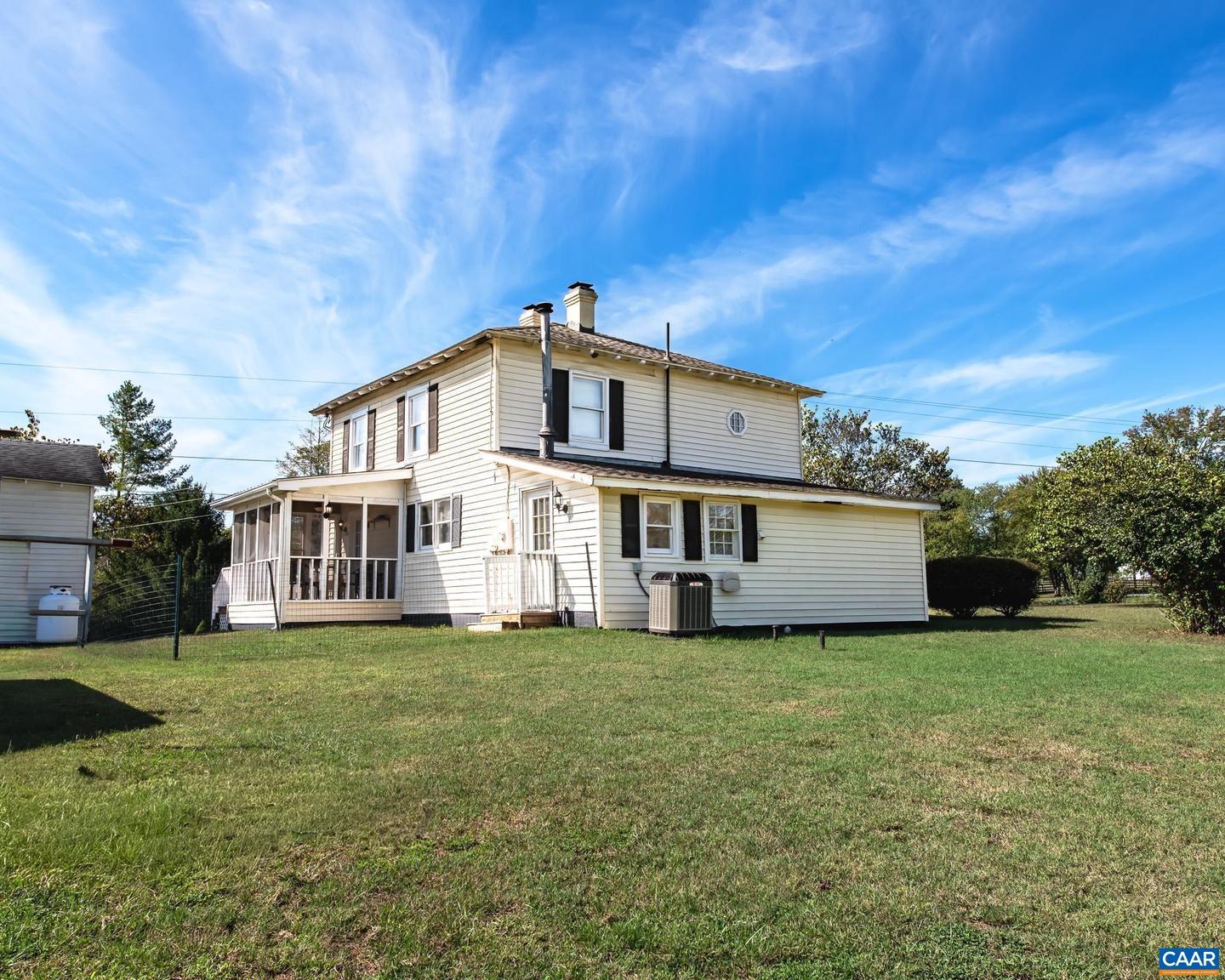 21 BRIGHT ACRES CT, BRIGHTWOOD, Virginia 22715, 2 Bedrooms Bedrooms, ,2 BathroomsBathrooms,Residential,For sale,21 BRIGHT ACRES CT,669881 MLS # 669881
