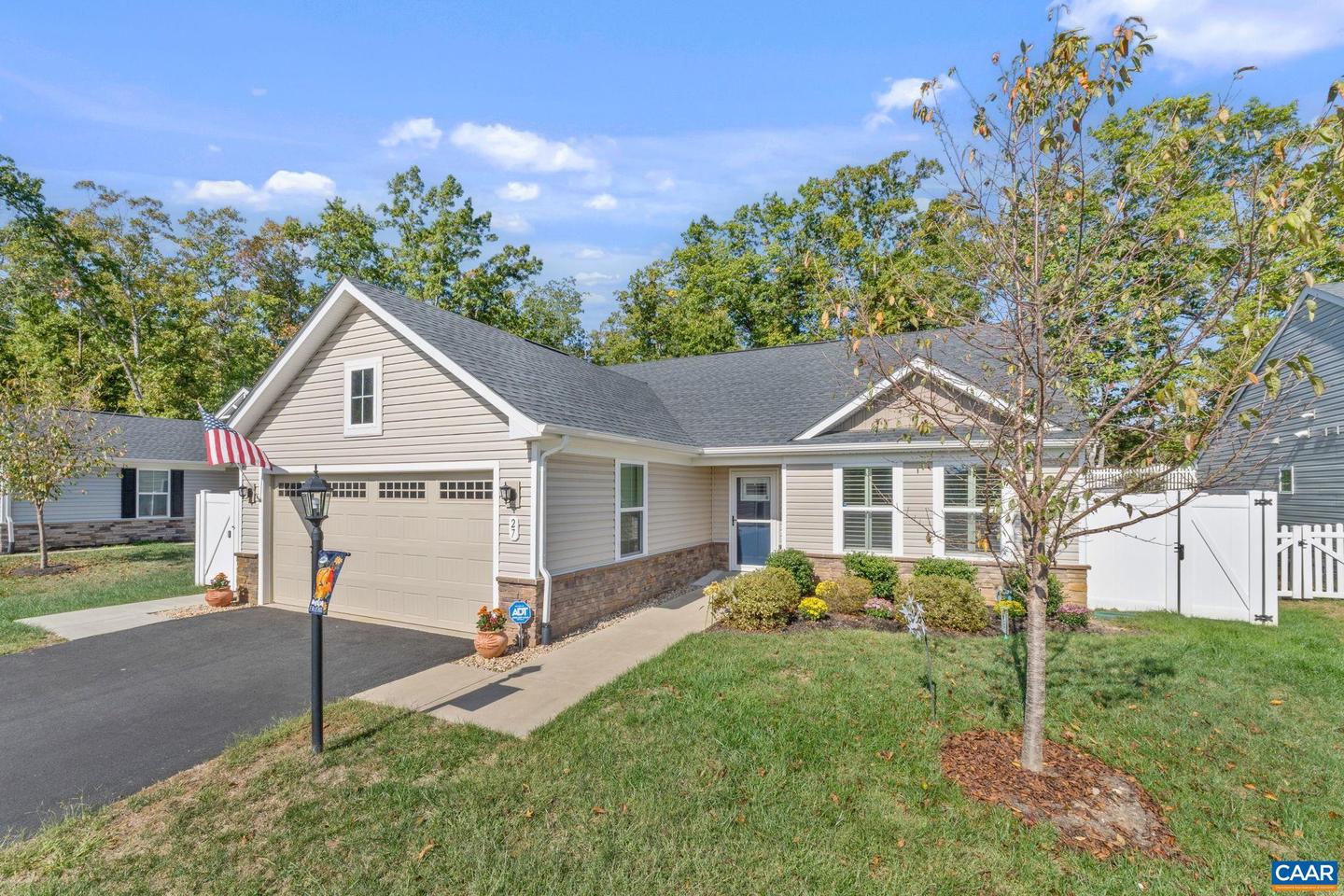 27 PINE KNOT DR, PALMYRA, Virginia 22963, 3 Bedrooms Bedrooms, ,2 BathroomsBathrooms,Residential,For sale,27 PINE KNOT DR,669885 MLS # 669885