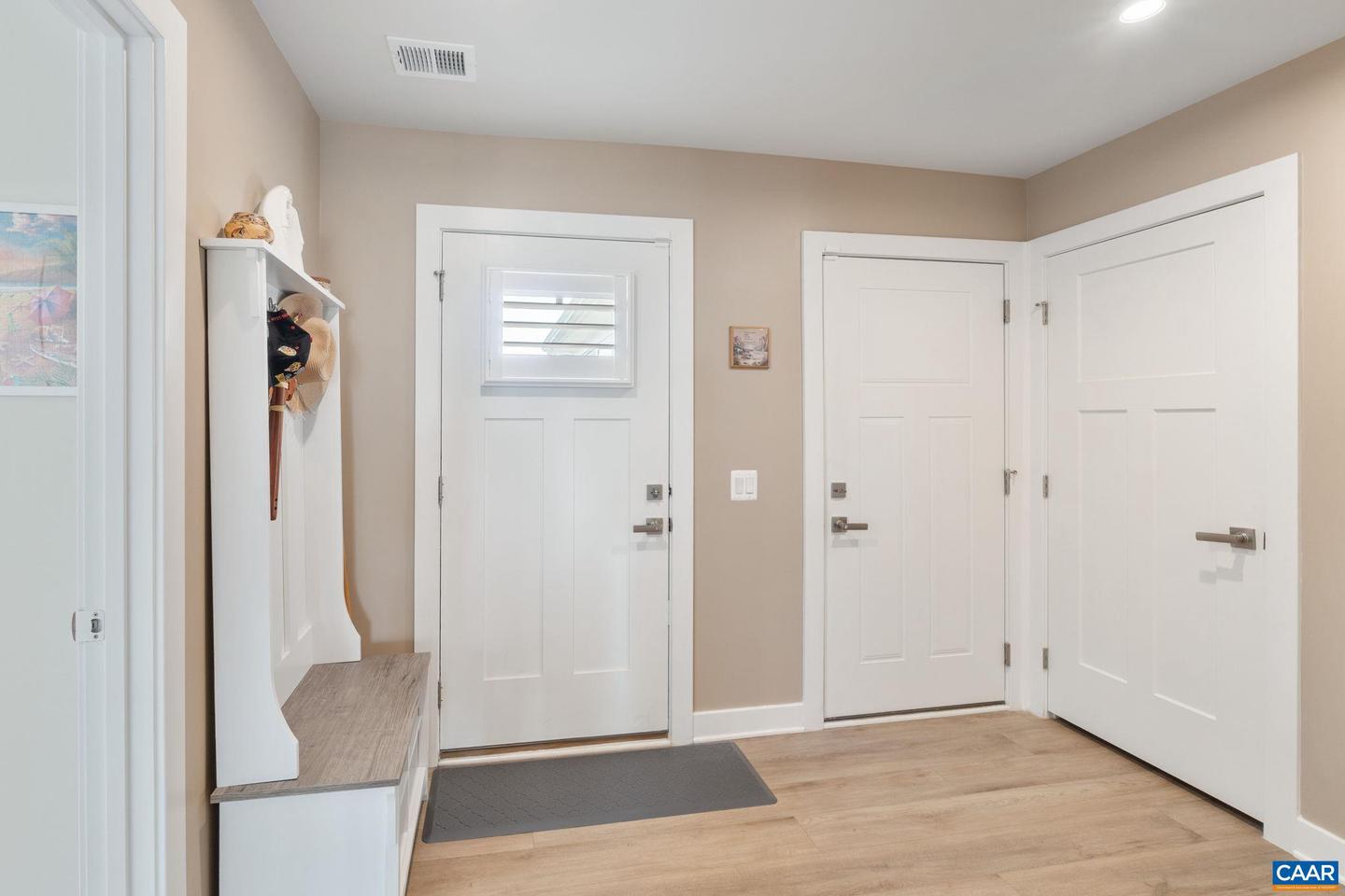 27 PINE KNOT DR, PALMYRA, Virginia 22963, 3 Bedrooms Bedrooms, ,2 BathroomsBathrooms,Residential,For sale,27 PINE KNOT DR,669885 MLS # 669885