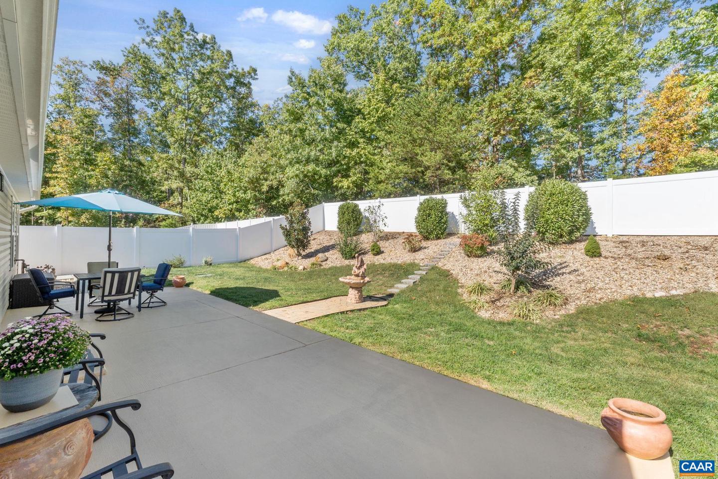 27 PINE KNOT DR, PALMYRA, Virginia 22963, 3 Bedrooms Bedrooms, ,2 BathroomsBathrooms,Residential,For sale,27 PINE KNOT DR,669885 MLS # 669885