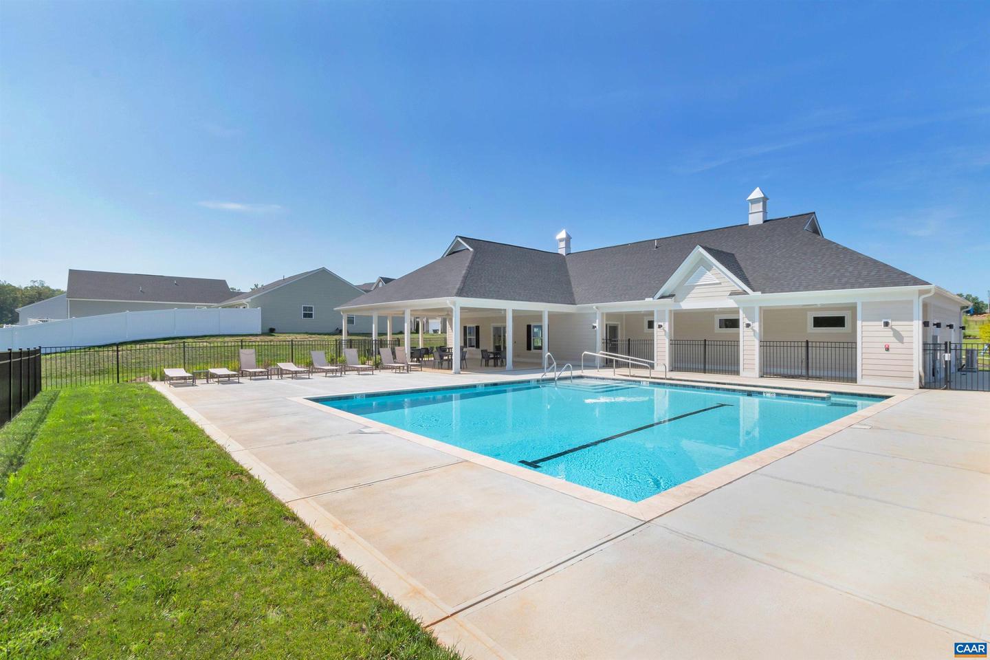27 PINE KNOT DR, PALMYRA, Virginia 22963, 3 Bedrooms Bedrooms, ,2 BathroomsBathrooms,Residential,For sale,27 PINE KNOT DR,669885 MLS # 669885