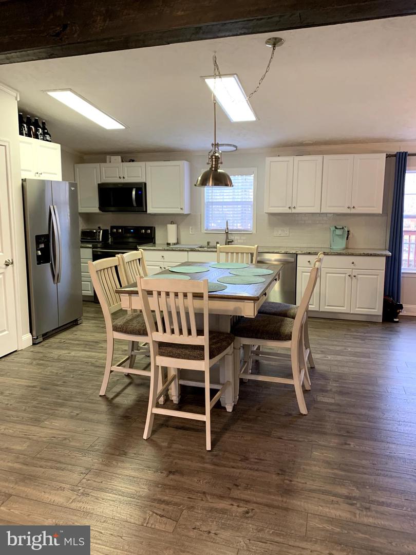 3322 RIVER BEND CT, BUMPASS, Virginia 23024, 3 Bedrooms Bedrooms, ,2 BathroomsBathrooms,Residential,For sale,3322 RIVER BEND CT,VASP2036840 MLS # VASP2036840