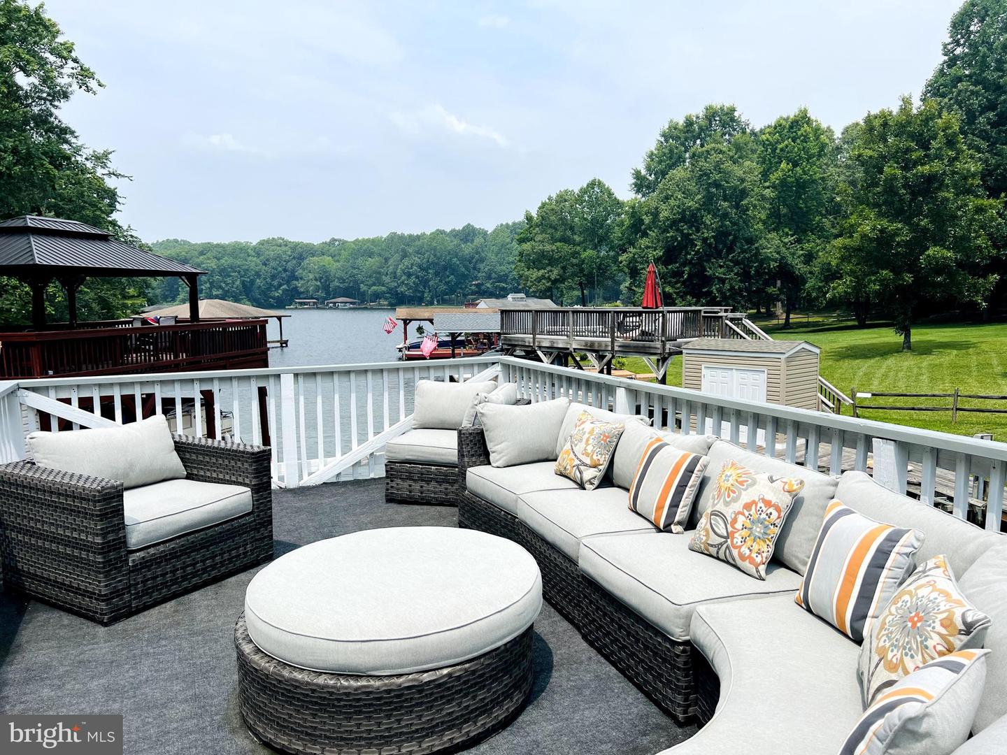 3322 RIVER BEND CT, BUMPASS, Virginia 23024, 3 Bedrooms Bedrooms, ,2 BathroomsBathrooms,Residential,For sale,3322 RIVER BEND CT,VASP2036840 MLS # VASP2036840