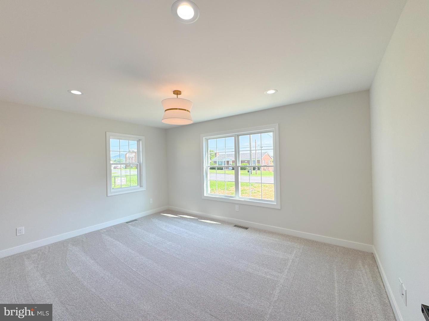 320 8TH AVENUE, LURAY, Virginia 22835, 3 Bedrooms Bedrooms, ,2 BathroomsBathrooms,Residential,For sale,320 8TH AVENUE,VAPA2005476 MLS # VAPA2005476