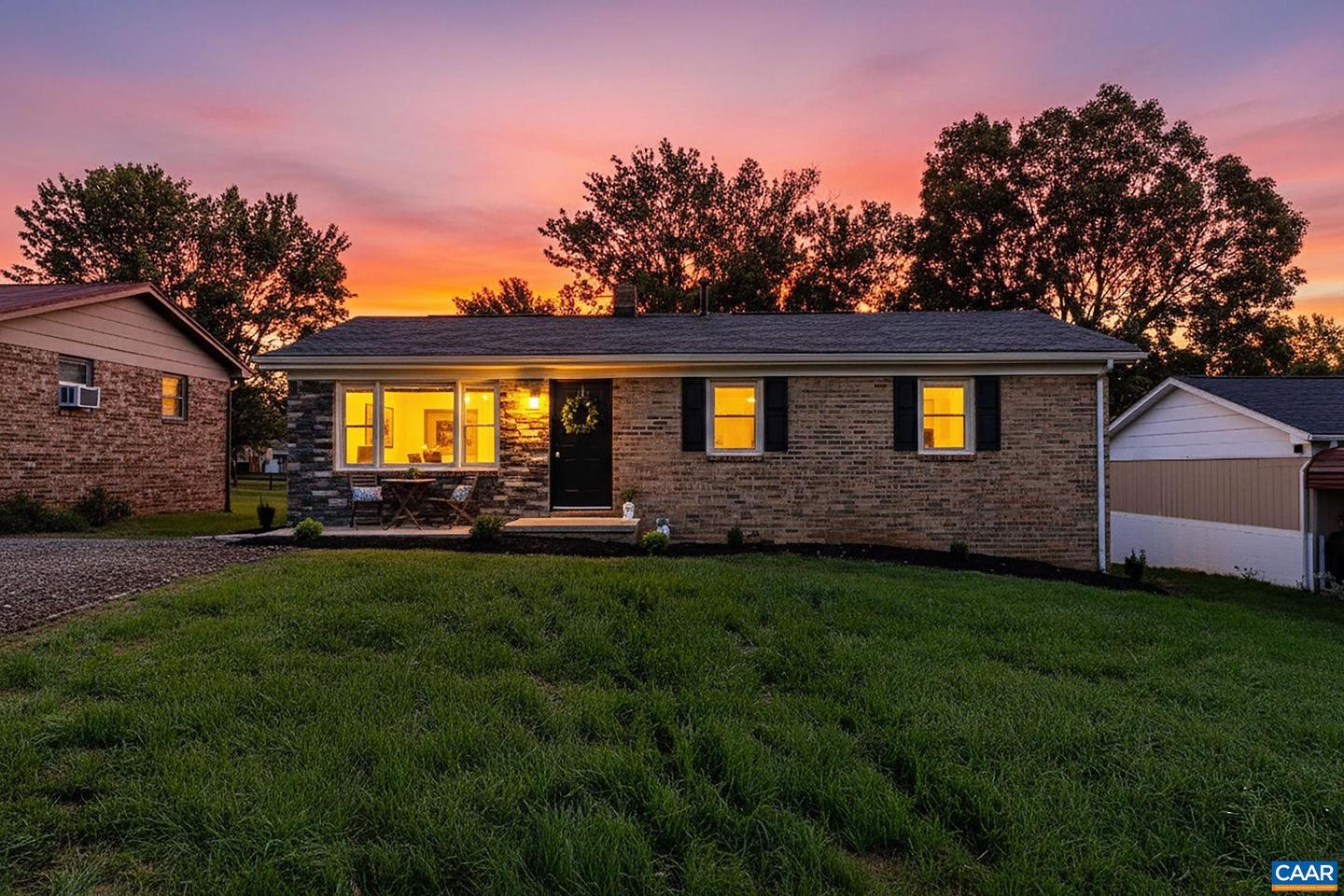 212 WESTGATE RD, VERONA, Virginia 24482, 3 Bedrooms Bedrooms, ,1 BathroomBathrooms,Residential,For sale,212 WESTGATE RD,669890 MLS # 669890