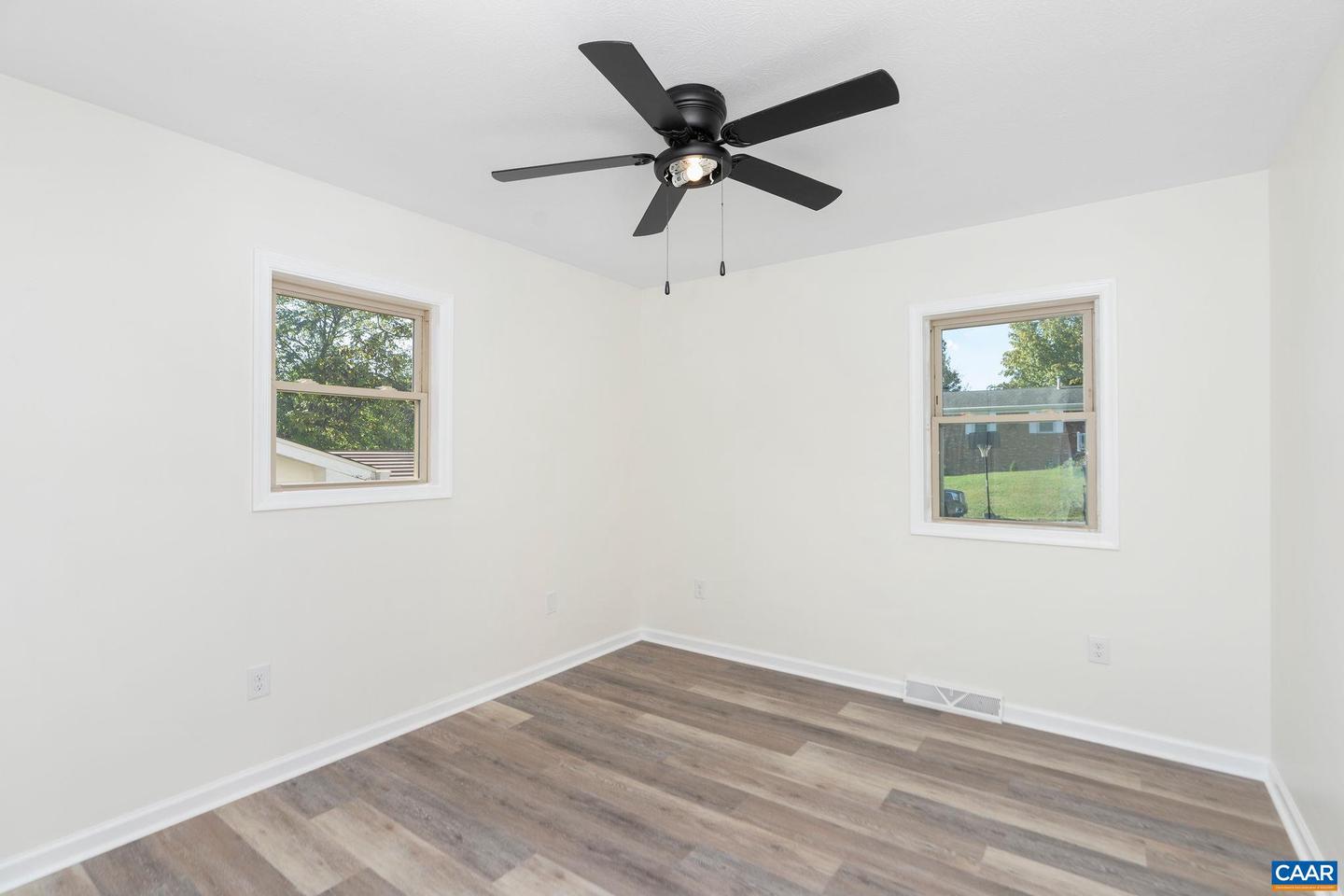 212 WESTGATE RD, VERONA, Virginia 24482, 3 Bedrooms Bedrooms, ,1 BathroomBathrooms,Residential,For sale,212 WESTGATE RD,669890 MLS # 669890