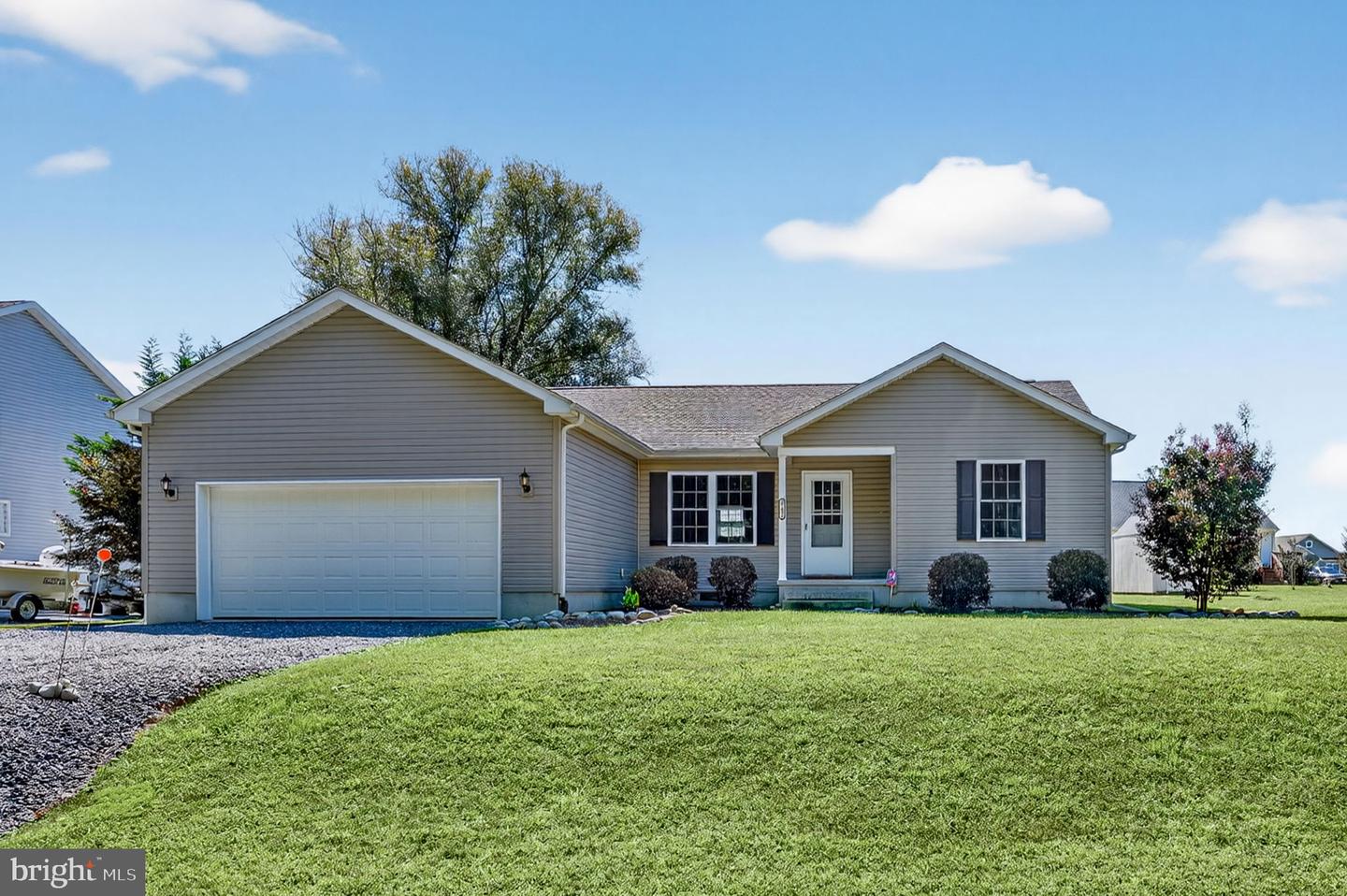 37406 DAVEY JONES BLVD, GREENBACKVILLE, Virginia 23356, 3 Bedrooms Bedrooms, ,2 BathroomsBathrooms,Residential,For sale,37406 DAVEY JONES BLVD,VAAC2002302 MLS # VAAC2002302