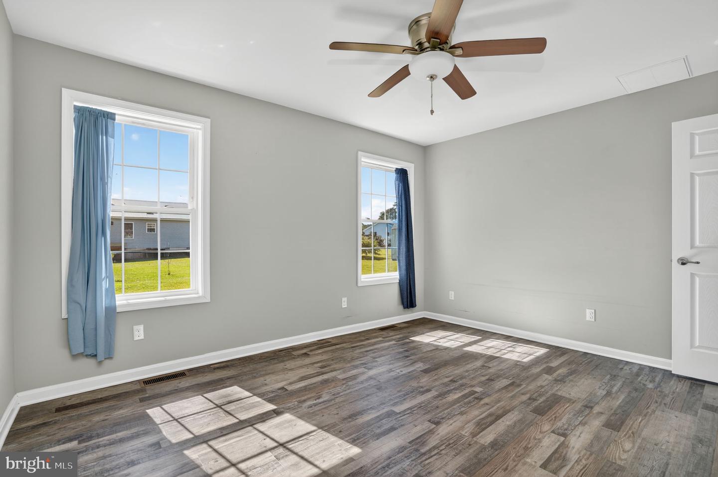 37406 DAVEY JONES BLVD, GREENBACKVILLE, Virginia 23356, 3 Bedrooms Bedrooms, ,2 BathroomsBathrooms,Residential,For sale,37406 DAVEY JONES BLVD,VAAC2002302 MLS # VAAC2002302