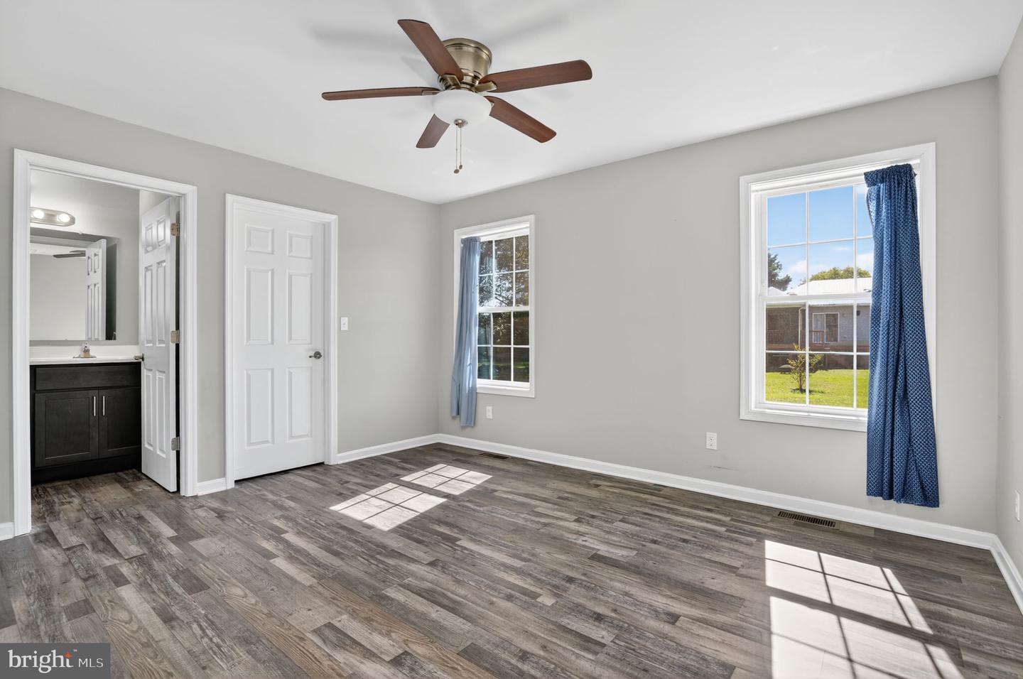 37406 DAVEY JONES BLVD, GREENBACKVILLE, Virginia 23356, 3 Bedrooms Bedrooms, ,2 BathroomsBathrooms,Residential,For sale,37406 DAVEY JONES BLVD,VAAC2002302 MLS # VAAC2002302