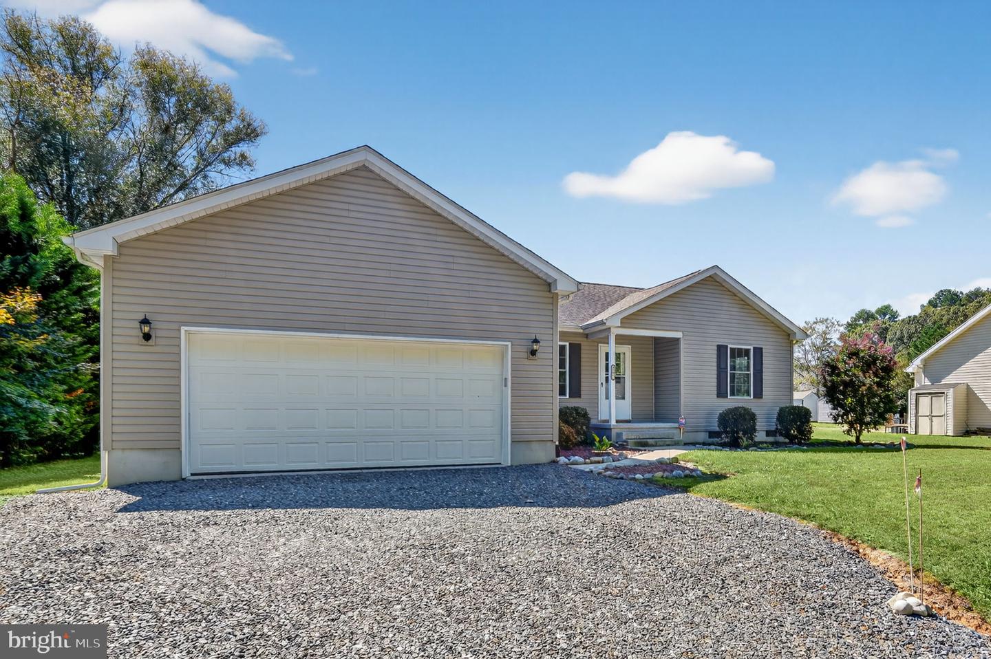 37406 DAVEY JONES BLVD, GREENBACKVILLE, Virginia 23356, 3 Bedrooms Bedrooms, ,2 BathroomsBathrooms,Residential,For sale,37406 DAVEY JONES BLVD,VAAC2002302 MLS # VAAC2002302