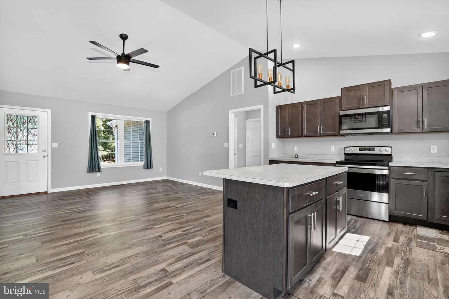 37406 DAVEY JONES BLVD, GREENBACKVILLE, Virginia 23356, 3 Bedrooms Bedrooms, ,2 BathroomsBathrooms,Residential,For sale,37406 DAVEY JONES BLVD,VAAC2002302 MLS # VAAC2002302