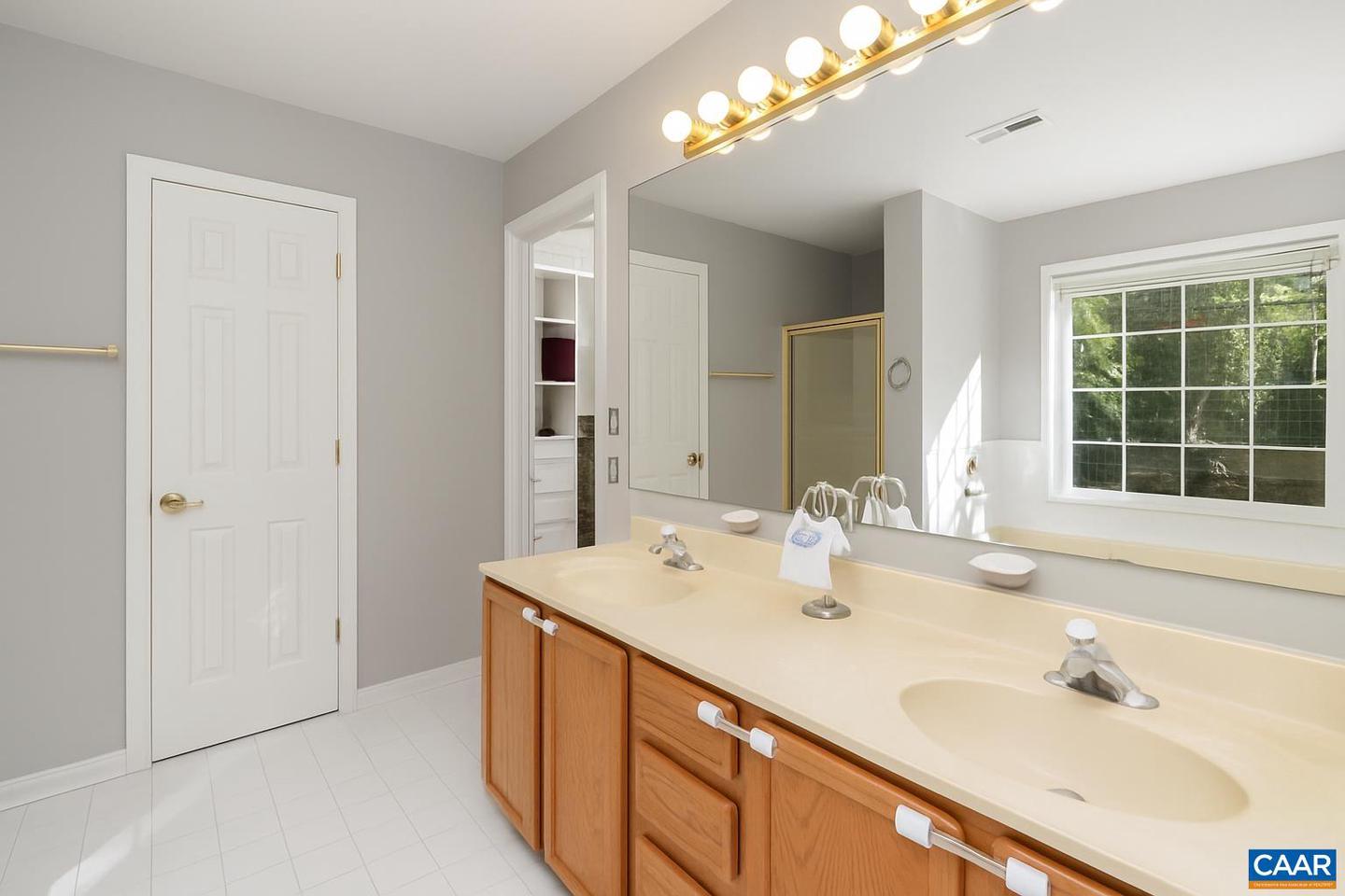 43 DANIELS RD, BARBOURSVILLE, Virginia 22923, 3 Bedrooms Bedrooms, ,3 BathroomsBathrooms,Residential,For sale,43 DANIELS RD,669846 MLS # 669846