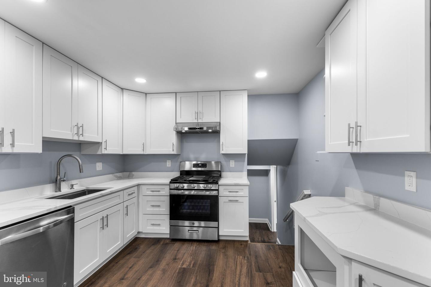 7414 CHATHAM ST, SPRINGFIELD, Virginia 22151, 4 Bedrooms Bedrooms, ,2 BathroomsBathrooms,Residential,For sale,7414 CHATHAM ST,VAFX2273600 MLS # VAFX2273600