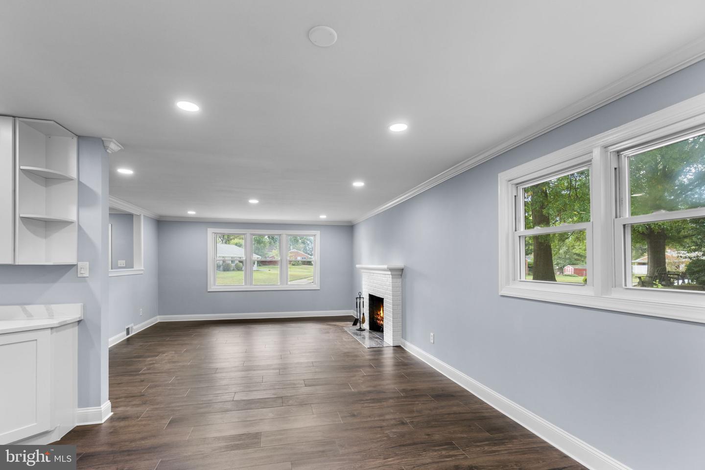 7414 CHATHAM ST, SPRINGFIELD, Virginia 22151, 4 Bedrooms Bedrooms, ,2 BathroomsBathrooms,Residential,For sale,7414 CHATHAM ST,VAFX2273600 MLS # VAFX2273600