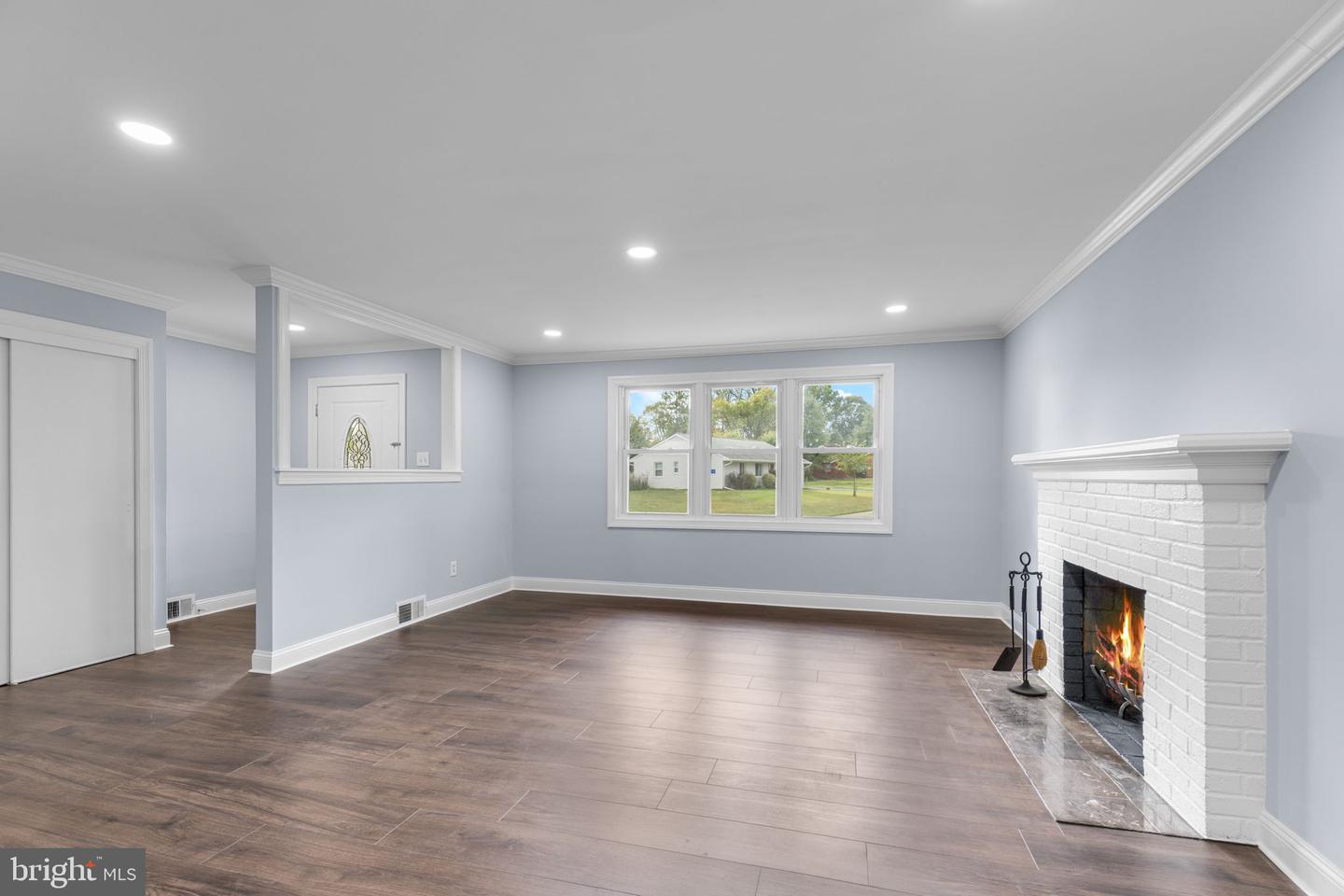 7414 CHATHAM ST, SPRINGFIELD, Virginia 22151, 4 Bedrooms Bedrooms, ,2 BathroomsBathrooms,Residential,For sale,7414 CHATHAM ST,VAFX2273600 MLS # VAFX2273600