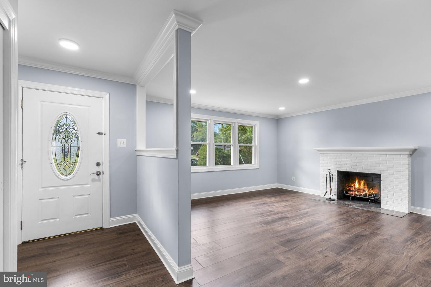 7414 CHATHAM ST, SPRINGFIELD, Virginia 22151, 4 Bedrooms Bedrooms, ,2 BathroomsBathrooms,Residential,For sale,7414 CHATHAM ST,VAFX2273600 MLS # VAFX2273600