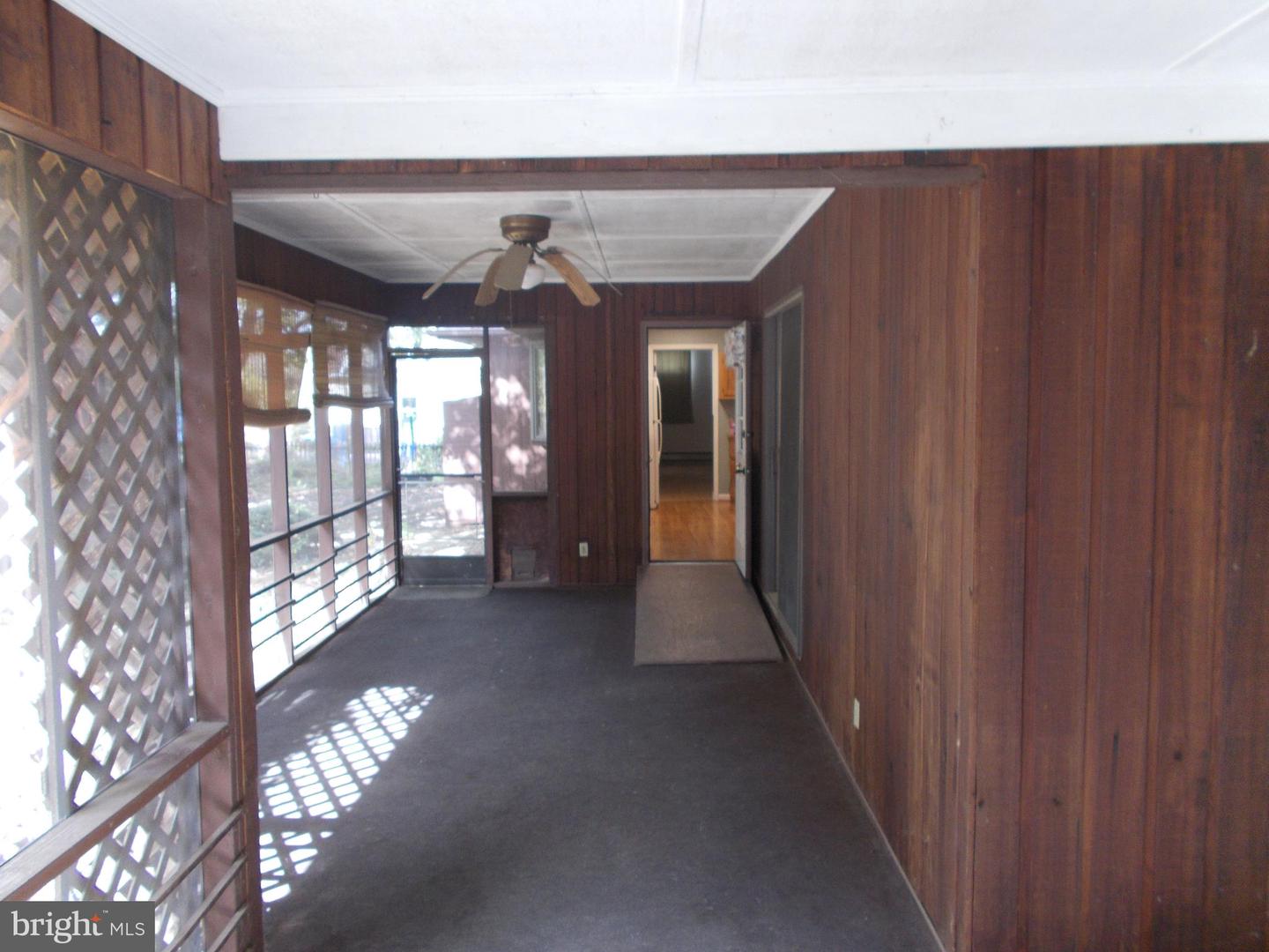 414 JEFFERSON ST, WOODSTOCK, Virginia 22664, 3 Bedrooms Bedrooms, ,2 BathroomsBathrooms,Residential,For sale,414 JEFFERSON ST,VASH2012744 MLS # VASH2012744