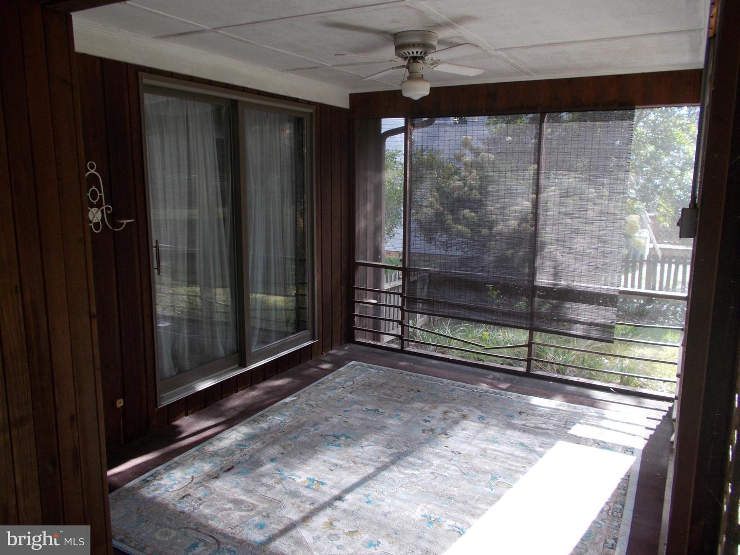 414 JEFFERSON ST, WOODSTOCK, Virginia 22664, 3 Bedrooms Bedrooms, ,2 BathroomsBathrooms,Residential,For sale,414 JEFFERSON ST,VASH2012744 MLS # VASH2012744