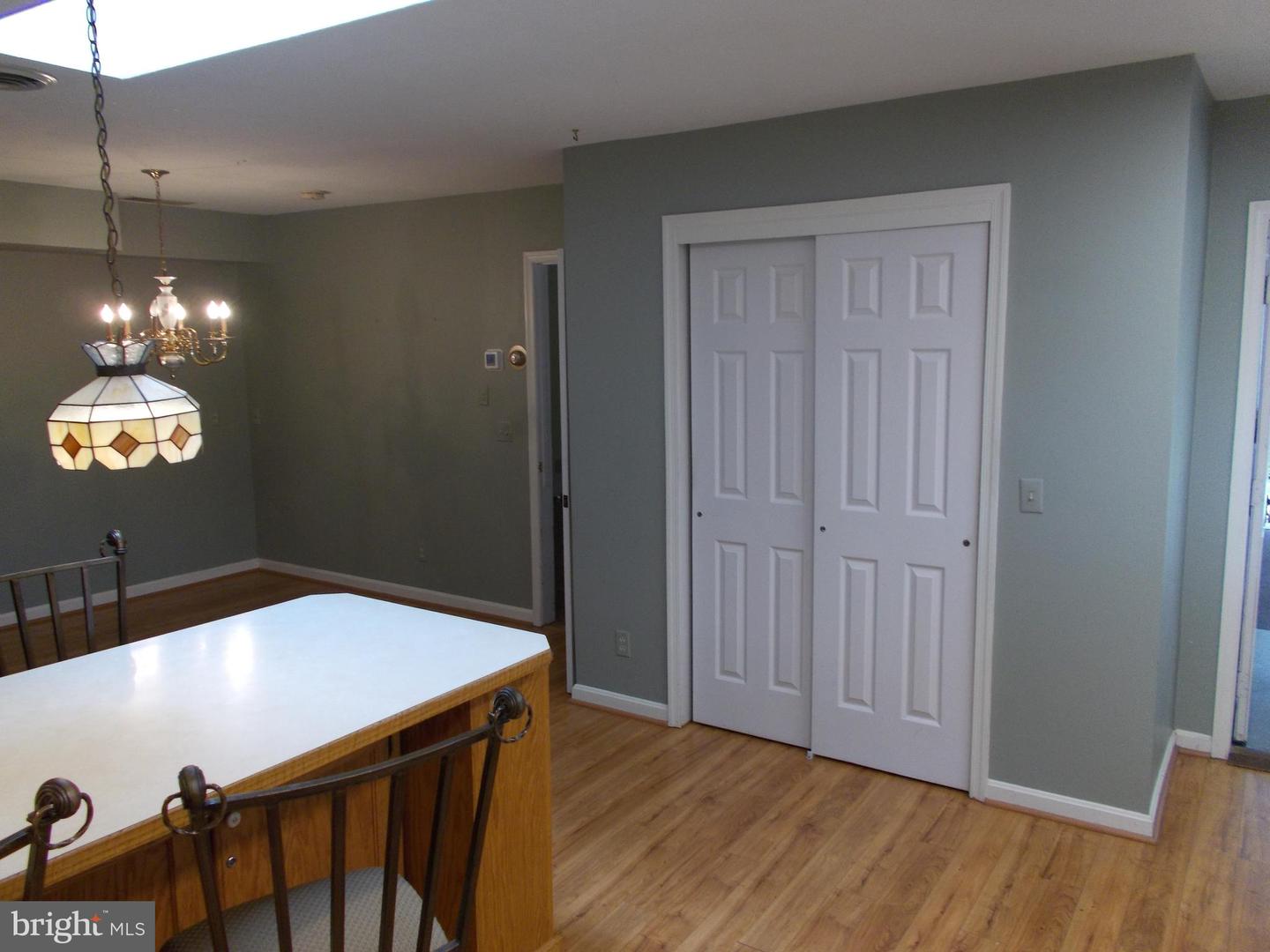 414 JEFFERSON ST, WOODSTOCK, Virginia 22664, 3 Bedrooms Bedrooms, ,2 BathroomsBathrooms,Residential,For sale,414 JEFFERSON ST,VASH2012744 MLS # VASH2012744