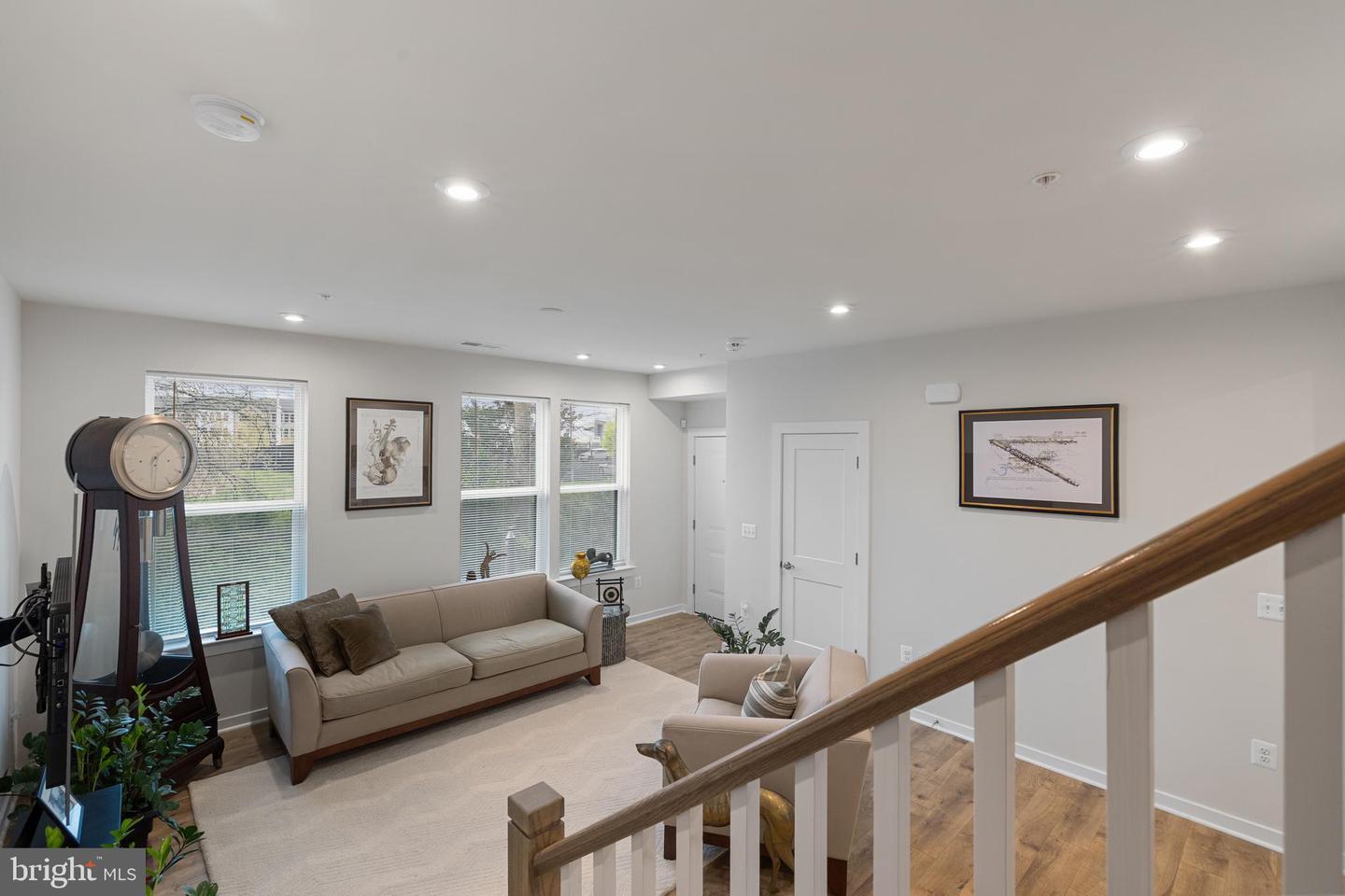 44580 WOLFHOUND SQ, ASHBURN, Virginia 20147, 3 Bedrooms Bedrooms, 9 Rooms Rooms,2 BathroomsBathrooms,Residential,For sale,44580 WOLFHOUND SQ,VALO2108580 MLS # VALO2108580