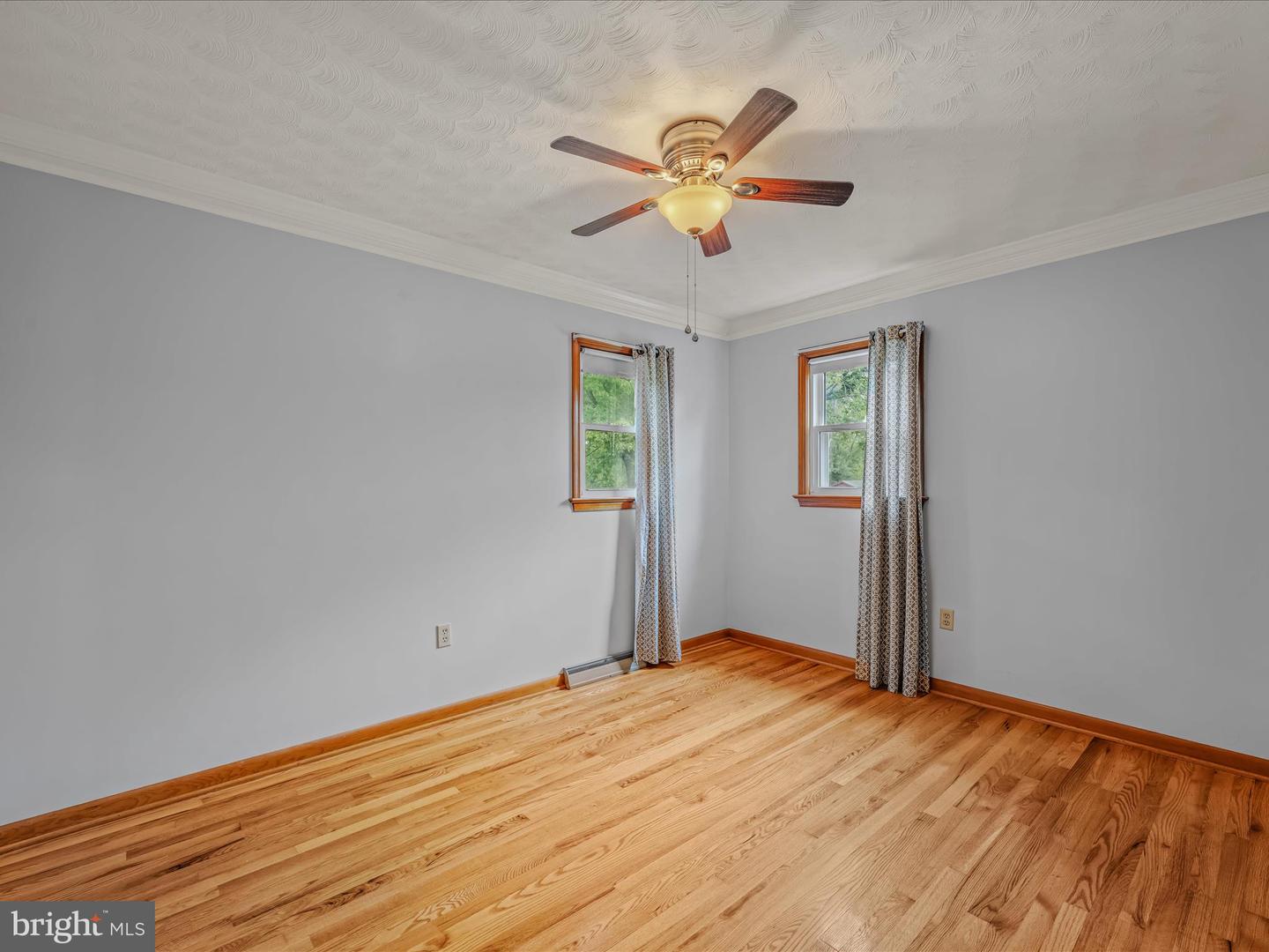 461 IMPERIAL ST, WINCHESTER, Virginia 22601, 4 Bedrooms Bedrooms, ,2 BathroomsBathrooms,Residential,For sale,461 IMPERIAL ST,VAWI2009230 MLS # VAWI2009230