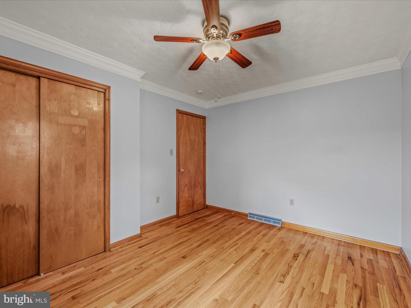 461 IMPERIAL ST, WINCHESTER, Virginia 22601, 4 Bedrooms Bedrooms, ,2 BathroomsBathrooms,Residential,For sale,461 IMPERIAL ST,VAWI2009230 MLS # VAWI2009230