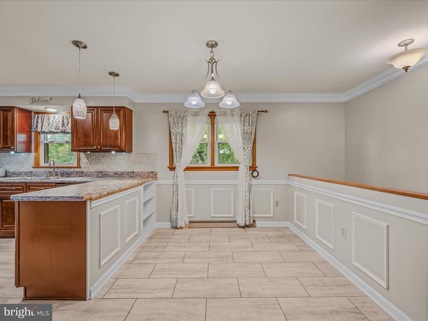 461 IMPERIAL ST, WINCHESTER, Virginia 22601, 4 Bedrooms Bedrooms, ,2 BathroomsBathrooms,Residential,For sale,461 IMPERIAL ST,VAWI2009230 MLS # VAWI2009230