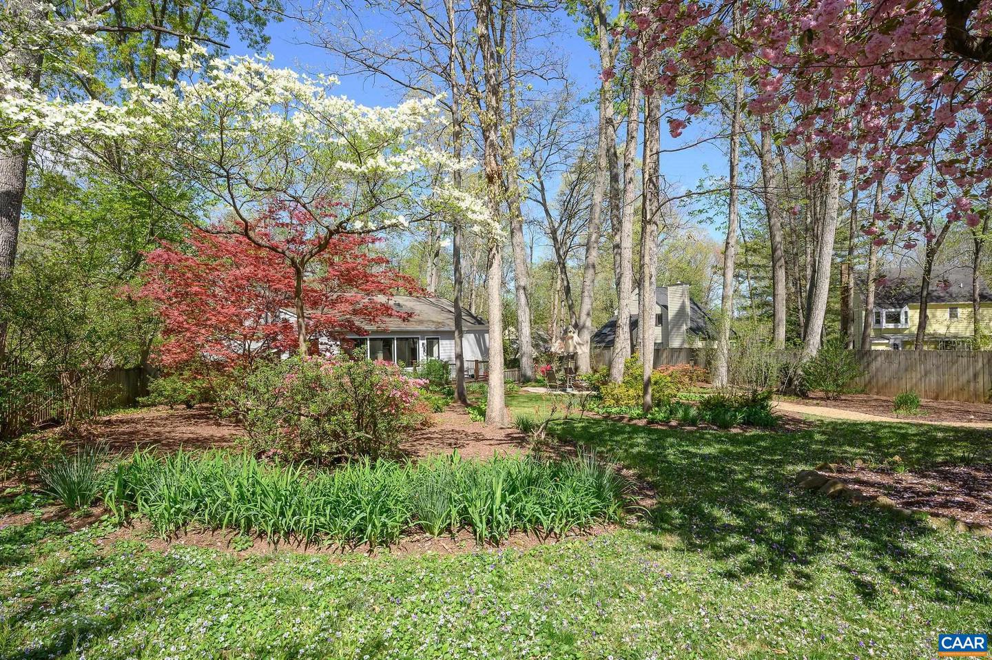 1619 INGLEWOOD DR, CHARLOTTESVILLE, Virginia 22901, 4 Bedrooms Bedrooms, ,3 BathroomsBathrooms,Residential,For sale,1619 INGLEWOOD DR,669863 MLS # 669863