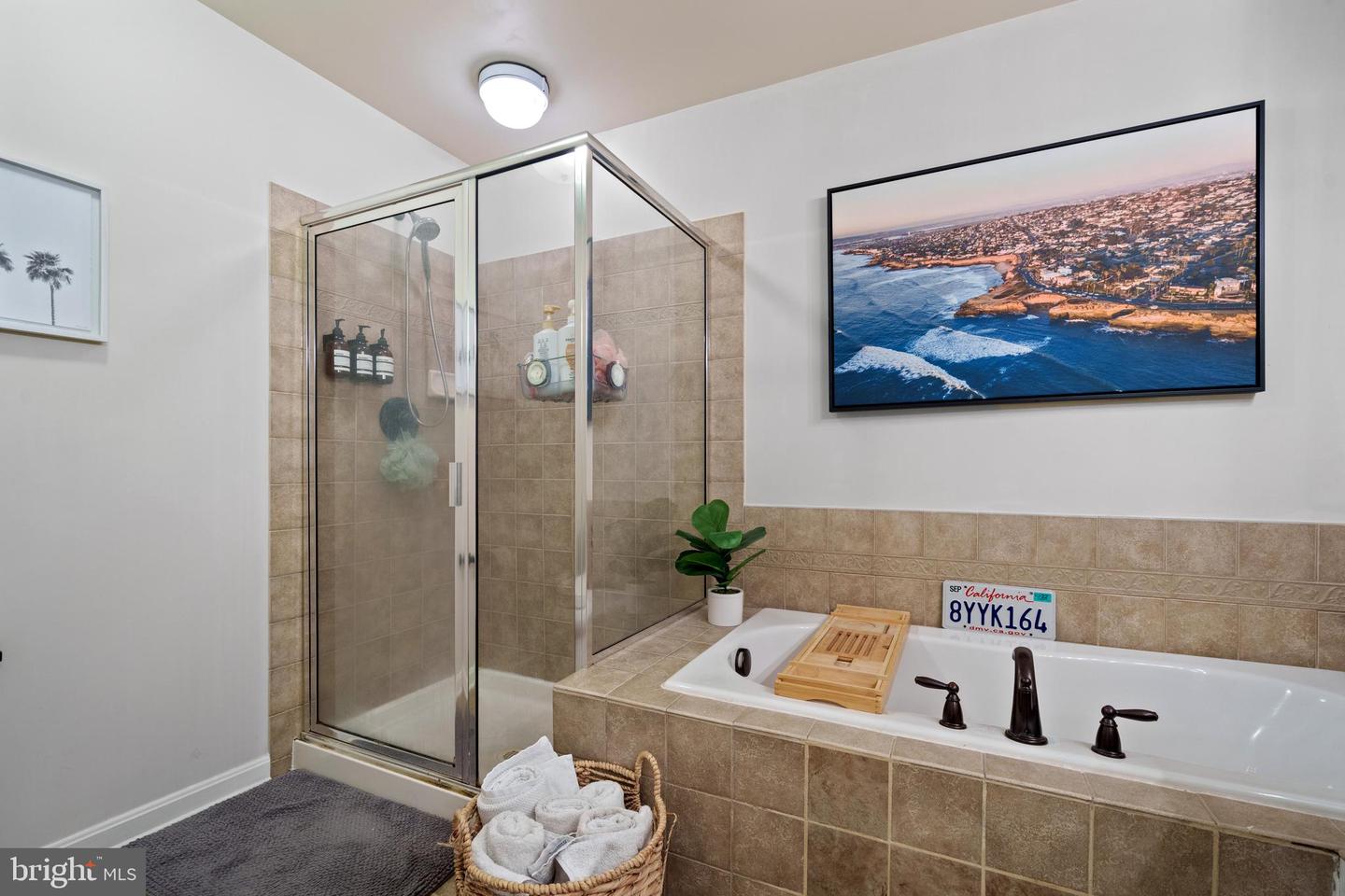 7135 HUNTLEY CREEK PL #55, ALEXANDRIA, Virginia 22306, 3 Bedrooms Bedrooms, ,2 BathroomsBathrooms,Residential,For sale,7135 HUNTLEY CREEK PL #55,VAFX2273736 MLS # VAFX2273736