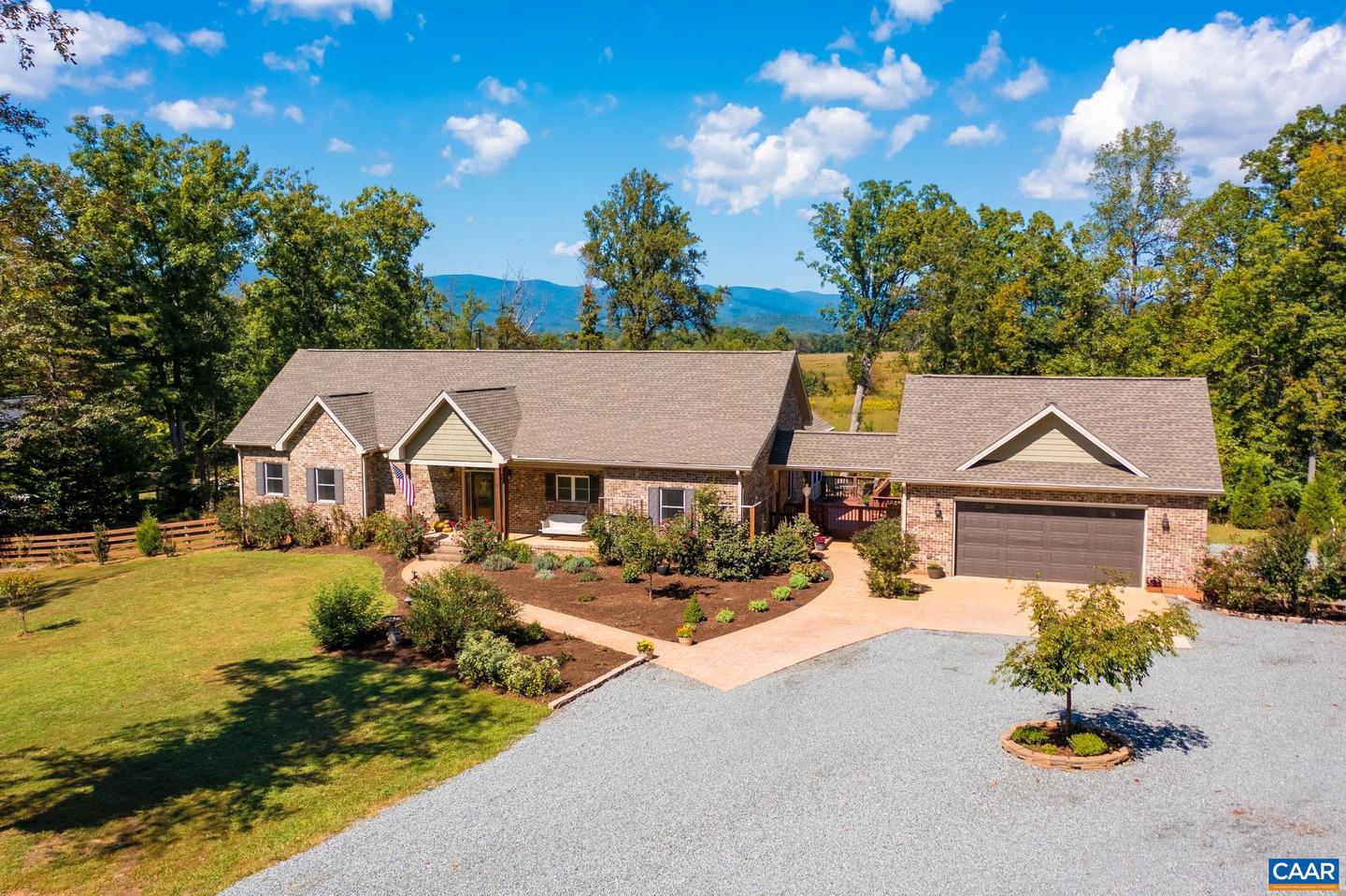 51 MILLER MOUNTAIN RD, RUCKERSVILLE, Virginia 22968, 4 Bedrooms Bedrooms, ,4 BathroomsBathrooms,Residential,For sale,51 MILLER MOUNTAIN RD,669868 MLS # 669868