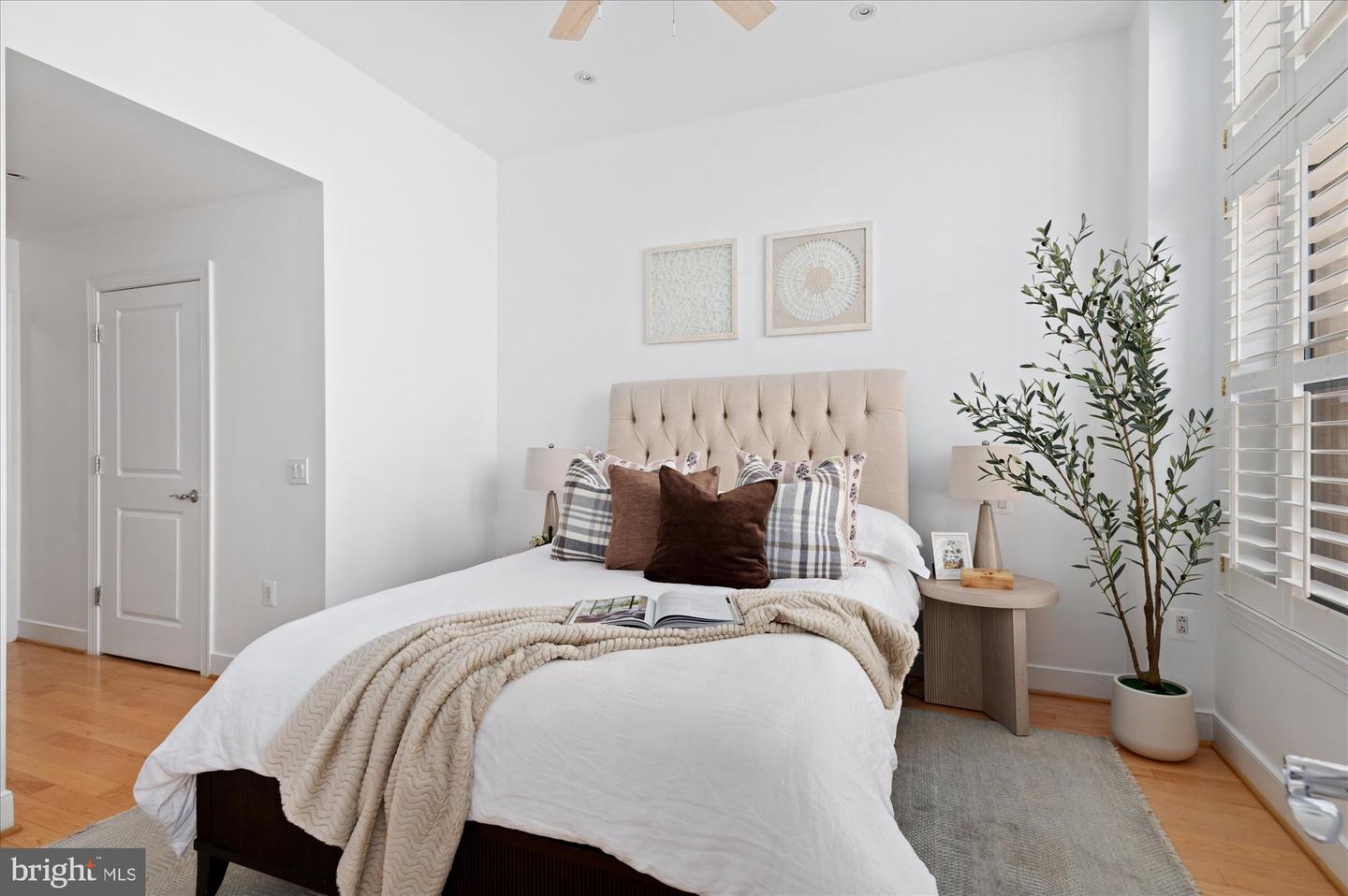 2425 L ST NW #620, WASHINGTON, District Of Columbia 20037, 1 Bedroom Bedrooms, ,1 BathroomBathrooms,Residential,For sale,2425 L ST NW #620,DCDC2226476 MLS # DCDC2226476