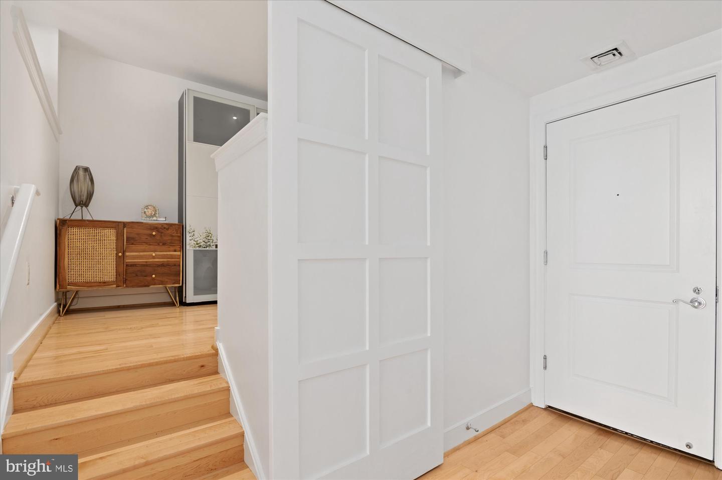 2425 L ST NW #620, WASHINGTON, District Of Columbia 20037, 1 Bedroom Bedrooms, ,1 BathroomBathrooms,Residential,For sale,2425 L ST NW #620,DCDC2226476 MLS # DCDC2226476