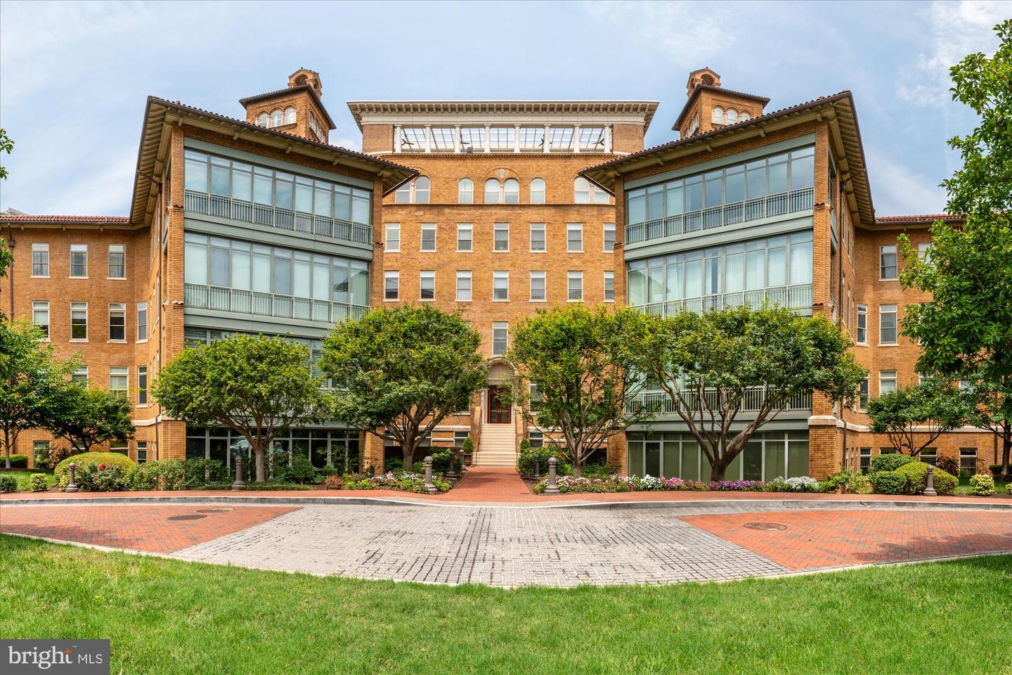 2425 L ST NW #620, WASHINGTON, District Of Columbia 20037, 1 Bedroom Bedrooms, ,1 BathroomBathrooms,Residential,For sale,2425 L ST NW #620,DCDC2226476 MLS # DCDC2226476