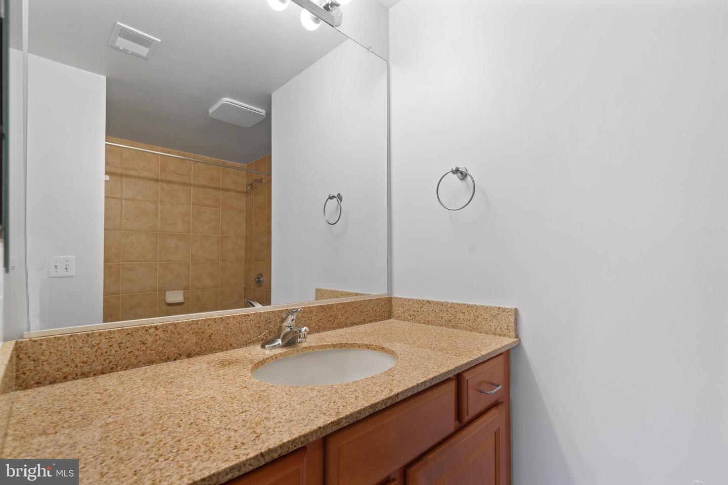 4480 MARKET COMMONS DR #505, FAIRFAX, Virginia 22033, 1 Bedroom Bedrooms, ,1 BathroomBathrooms,Residential,For sale,4480 MARKET COMMONS DR #505,VAFX2273810 MLS # VAFX2273810