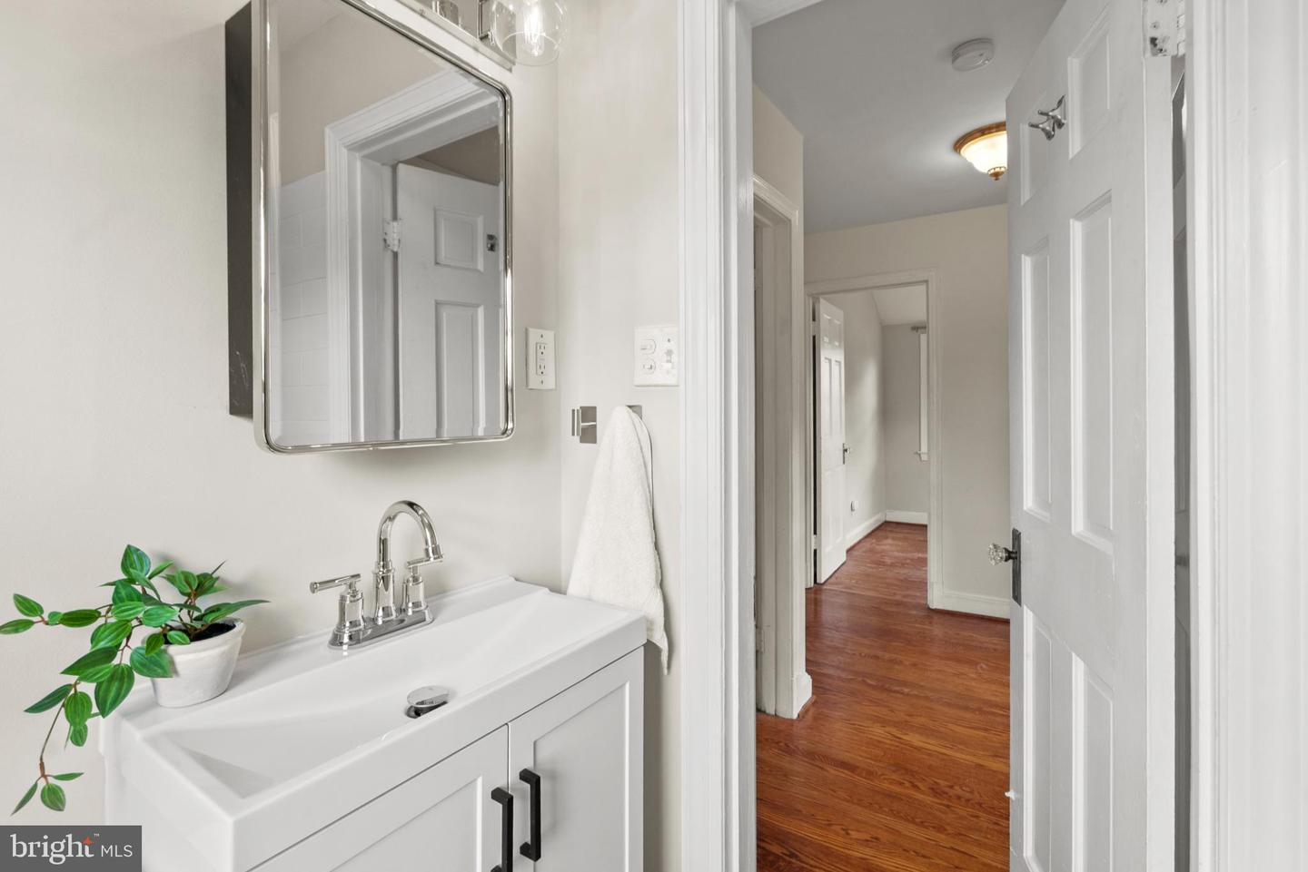 1254 VAN BUREN ST NW, WASHINGTON, District Of Columbia 20012, 3 Bedrooms Bedrooms, 5 Rooms Rooms,2 BathroomsBathrooms,Residential,For sale,1254 VAN BUREN ST NW,DCDC2226566 MLS # DCDC2226566