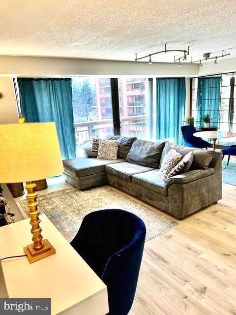 2230 GEORGE C MARSHALL DR #524, FALLS CHURCH, Virginia 22043, 1 Bedroom Bedrooms, ,1 BathroomBathrooms,Residential,For sale,2230 GEORGE C MARSHALL DR #524,VAFX2273900 MLS # VAFX2273900
