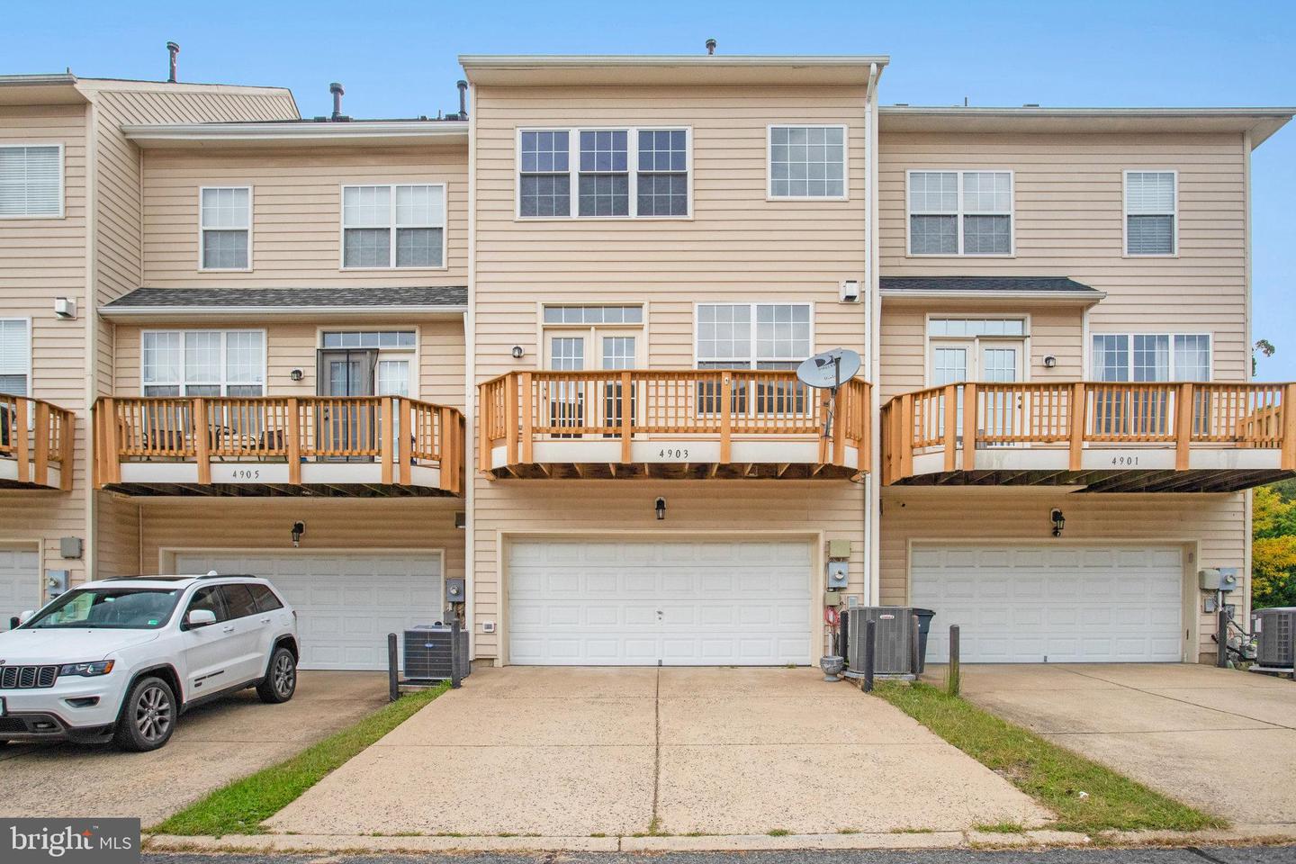 4903 CHASTE TREE PL, WOODBRIDGE, Virginia 22192, 3 Bedrooms Bedrooms, ,2 BathroomsBathrooms,Residential,For sale,4903 CHASTE TREE PL,VAPW2105826 MLS # VAPW2105826