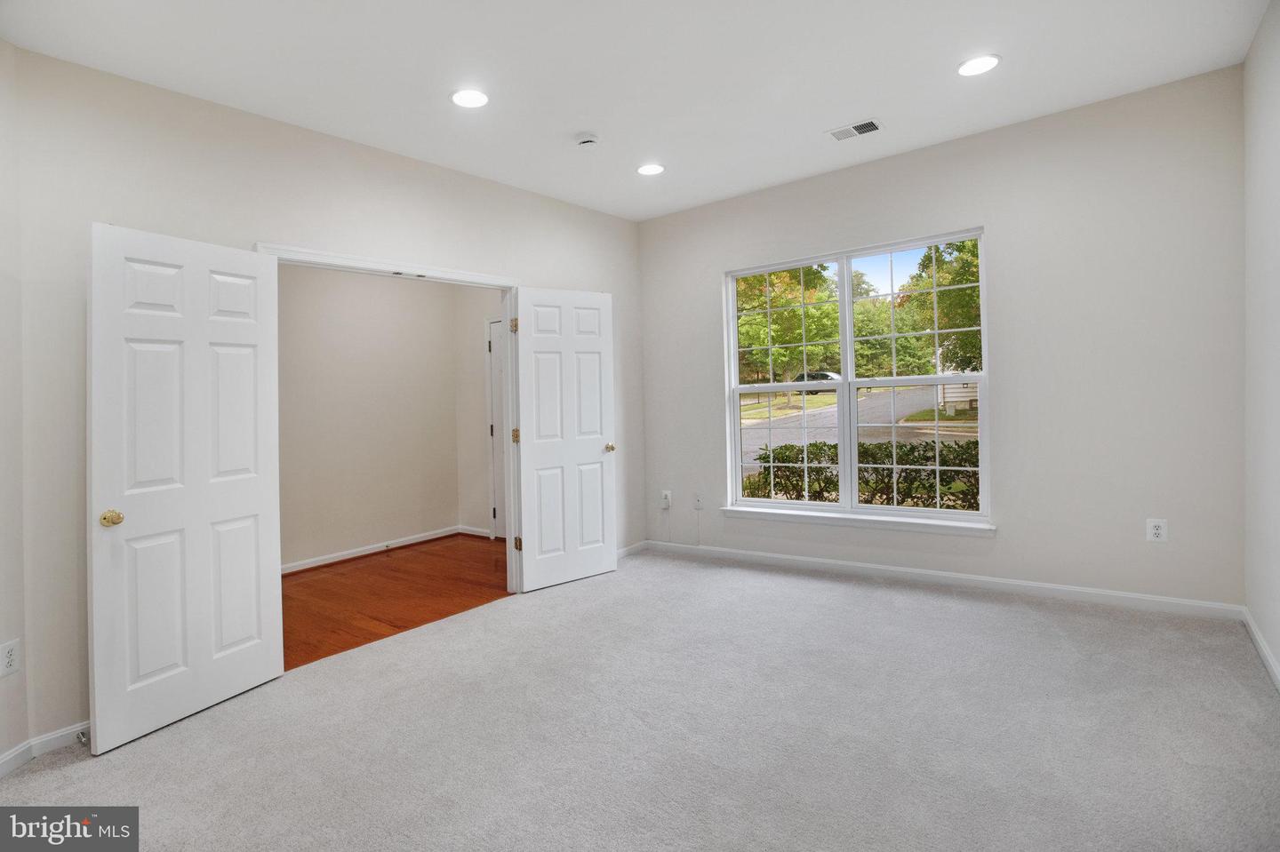 4903 CHASTE TREE PL, WOODBRIDGE, Virginia 22192, 3 Bedrooms Bedrooms, ,2 BathroomsBathrooms,Residential,For sale,4903 CHASTE TREE PL,VAPW2105826 MLS # VAPW2105826