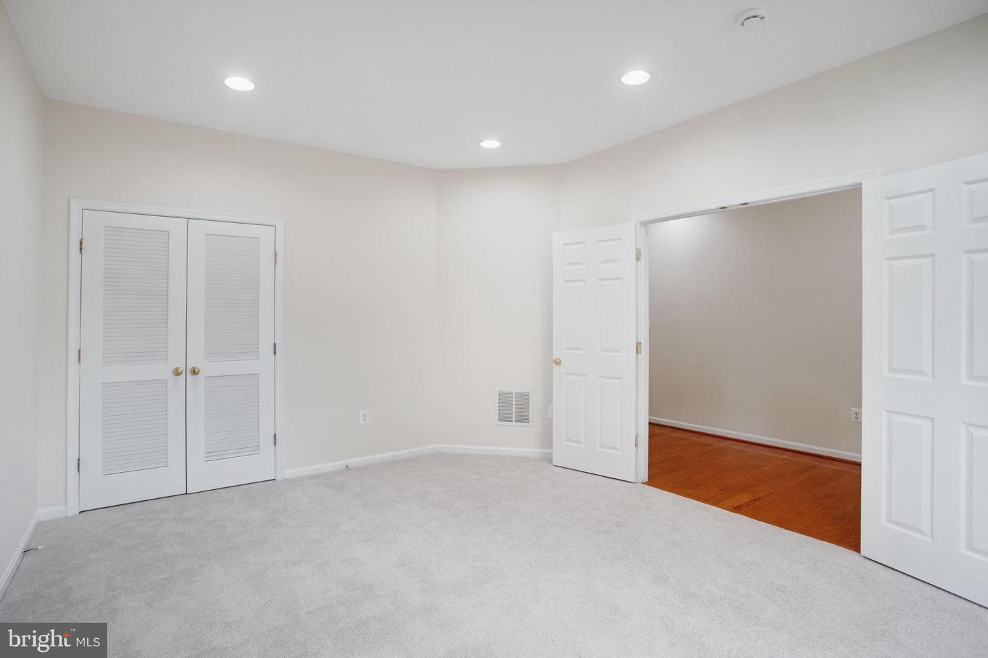 4903 CHASTE TREE PL, WOODBRIDGE, Virginia 22192, 3 Bedrooms Bedrooms, ,2 BathroomsBathrooms,Residential,For sale,4903 CHASTE TREE PL,VAPW2105826 MLS # VAPW2105826