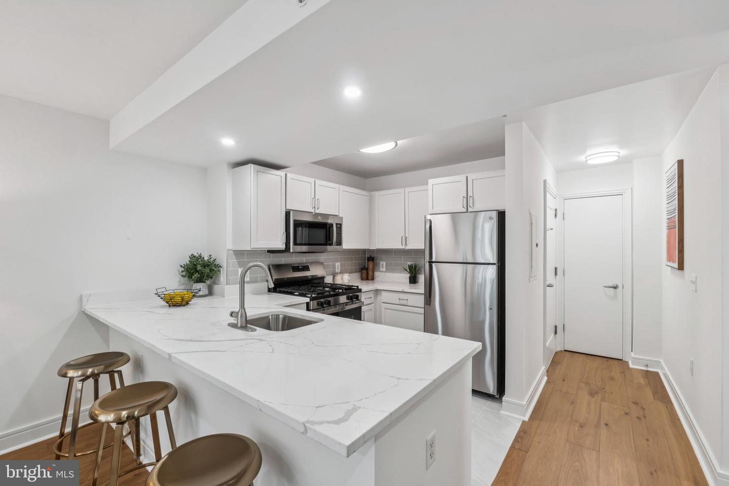 800 4TH ST SW #S121, WASHINGTON, District Of Columbia 20024, 2 Bedrooms Bedrooms, ,1 BathroomBathrooms,Residential,For sale,800 4TH ST SW #S121,DCDC2226602 MLS # DCDC2226602