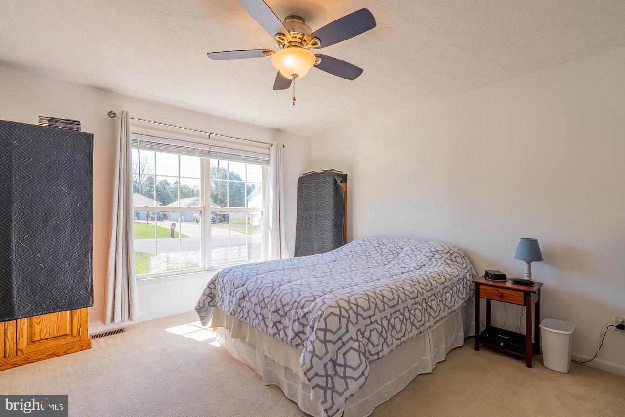 704 17TH ST, GROTTOES, Virginia 24441, 3 Bedrooms Bedrooms, ,2 BathroomsBathrooms,Residential,For sale,704 17TH ST,VARO2002642 MLS # VARO2002642