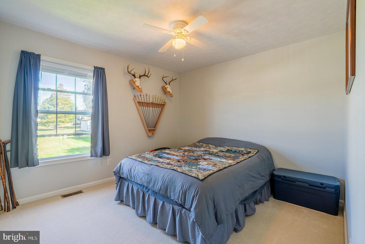704 17TH ST, GROTTOES, Virginia 24441, 3 Bedrooms Bedrooms, ,2 BathroomsBathrooms,Residential,For sale,704 17TH ST,VARO2002642 MLS # VARO2002642