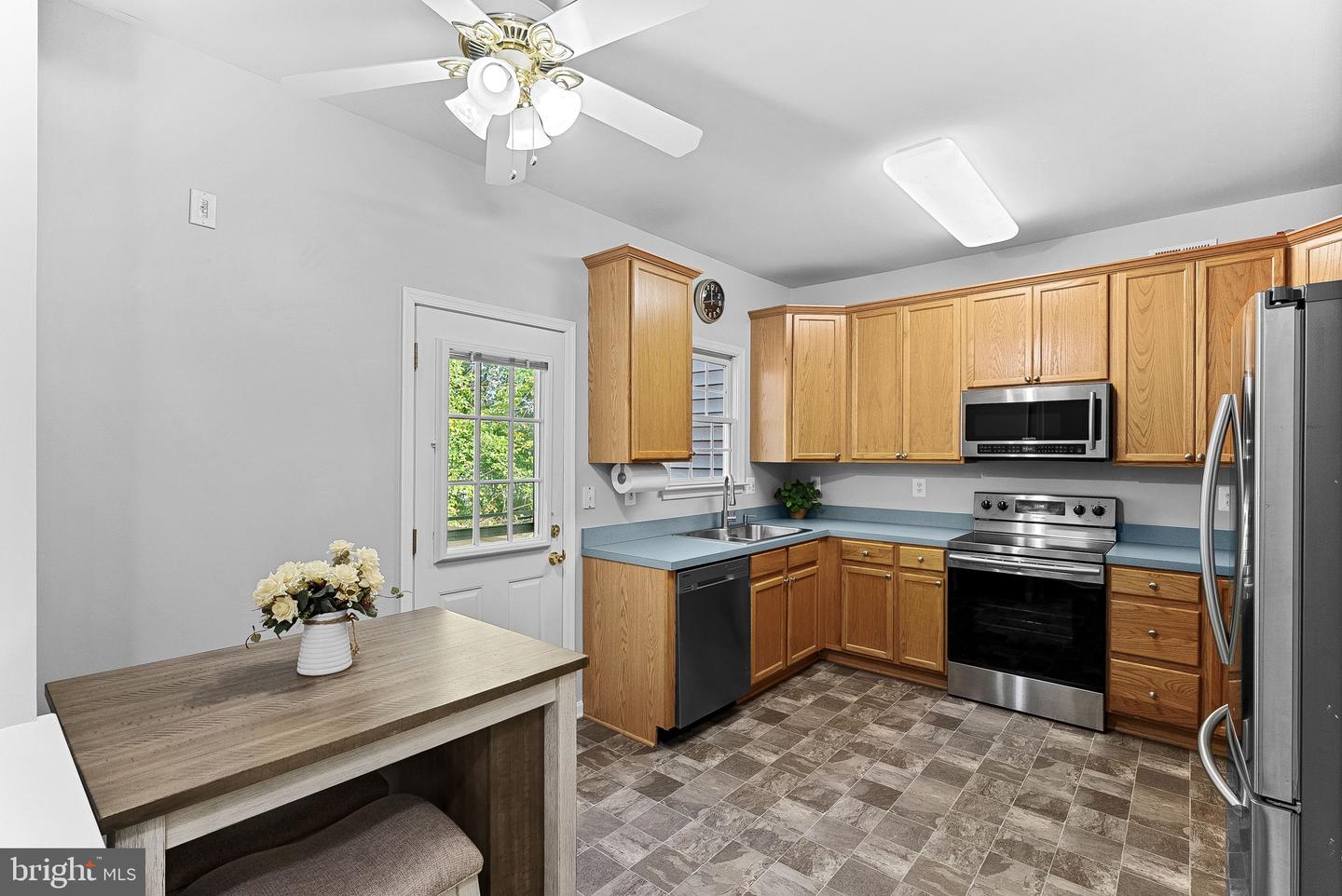 485 WORDSWORTH CIR, PURCELLVILLE, Virginia 20132, 4 Bedrooms Bedrooms, ,3 BathroomsBathrooms,Residential,For sale,485 WORDSWORTH CIR,VALO2108740 MLS # VALO2108740