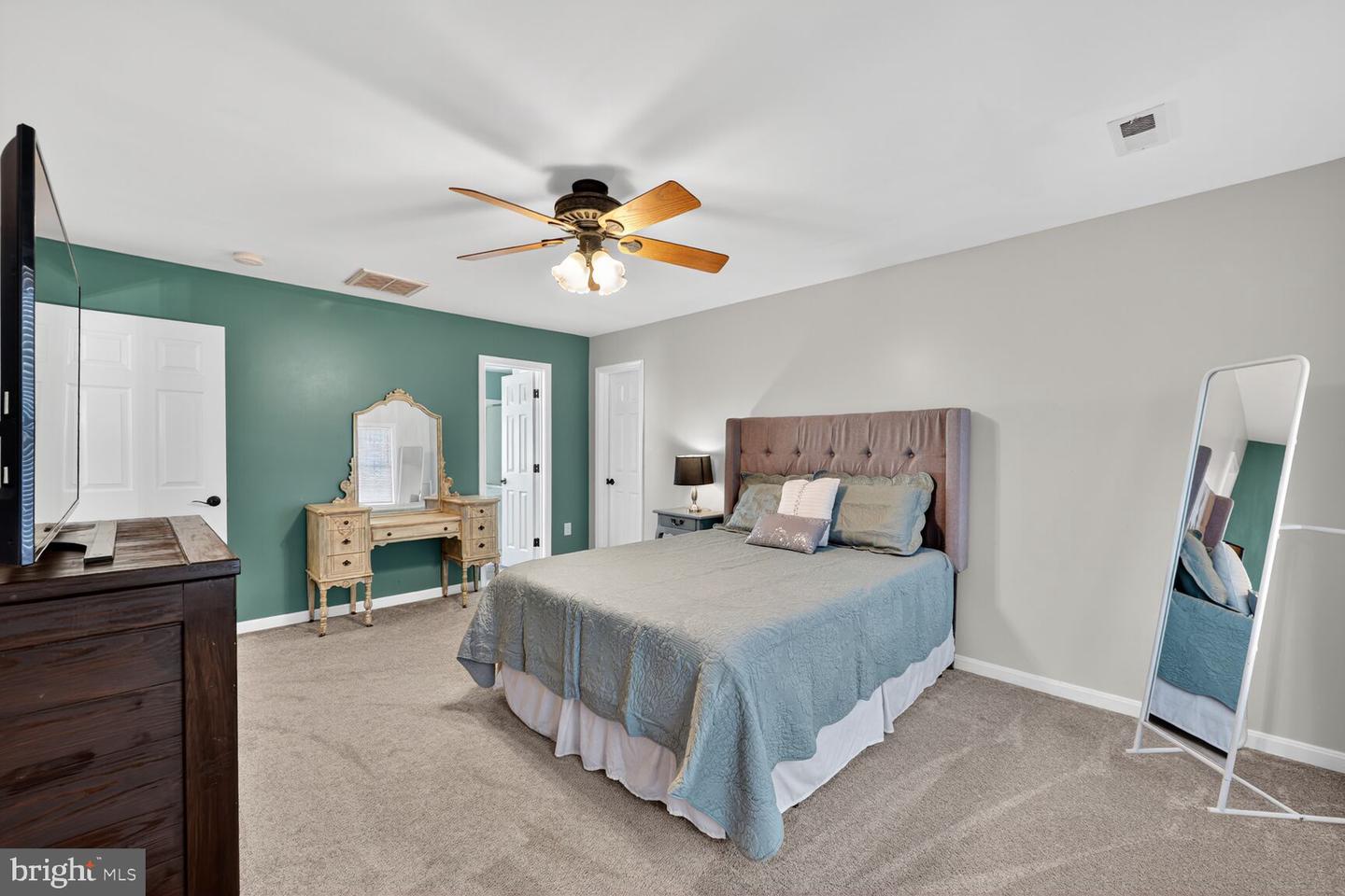 9 ROLLINGSIDE DR, FREDERICKSBURG, Virginia 22406, 4 Bedrooms Bedrooms, ,2 BathroomsBathrooms,Residential,For sale,9 ROLLINGSIDE DR,VAST2043434 MLS # VAST2043434 9 ROLLINGSIDE DR, FREDERICKSBURG, Virginia 22406, 4 Bedrooms Bedrooms, ,2 BathroomsBathrooms,Residential,For sale,9 ROLLINGSIDE DR,VAST2043434 MLS # VAST2043434