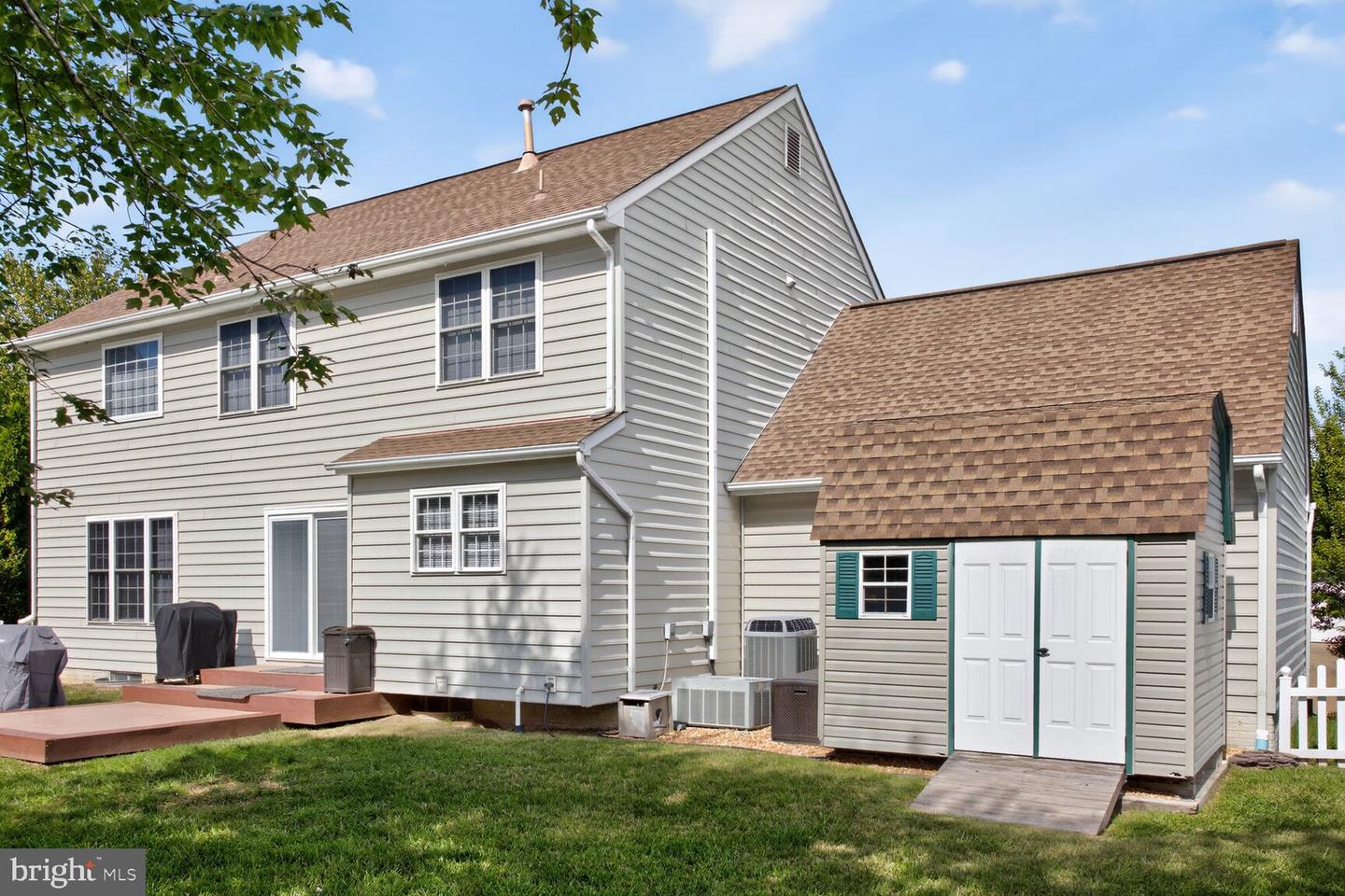 9 ROLLINGSIDE DR, FREDERICKSBURG, Virginia 22406, 4 Bedrooms Bedrooms, ,2 BathroomsBathrooms,Residential,For sale,9 ROLLINGSIDE DR,VAST2043434 MLS # VAST2043434 9 ROLLINGSIDE DR, FREDERICKSBURG, Virginia 22406, 4 Bedrooms Bedrooms, ,2 BathroomsBathrooms,Residential,For sale,9 ROLLINGSIDE DR,VAST2043434 MLS # VAST2043434