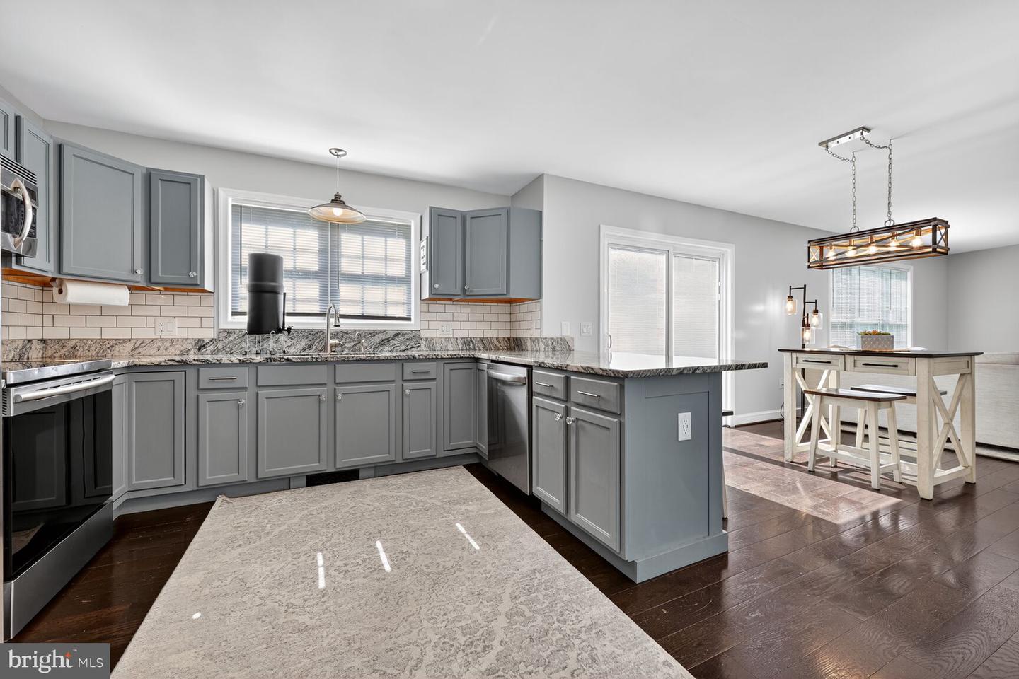 9 ROLLINGSIDE DR, FREDERICKSBURG, Virginia 22406, 4 Bedrooms Bedrooms, ,2 BathroomsBathrooms,Residential,For sale,9 ROLLINGSIDE DR,VAST2043434 MLS # VAST2043434 9 ROLLINGSIDE DR, FREDERICKSBURG, Virginia 22406, 4 Bedrooms Bedrooms, ,2 BathroomsBathrooms,Residential,For sale,9 ROLLINGSIDE DR,VAST2043434 MLS # VAST2043434