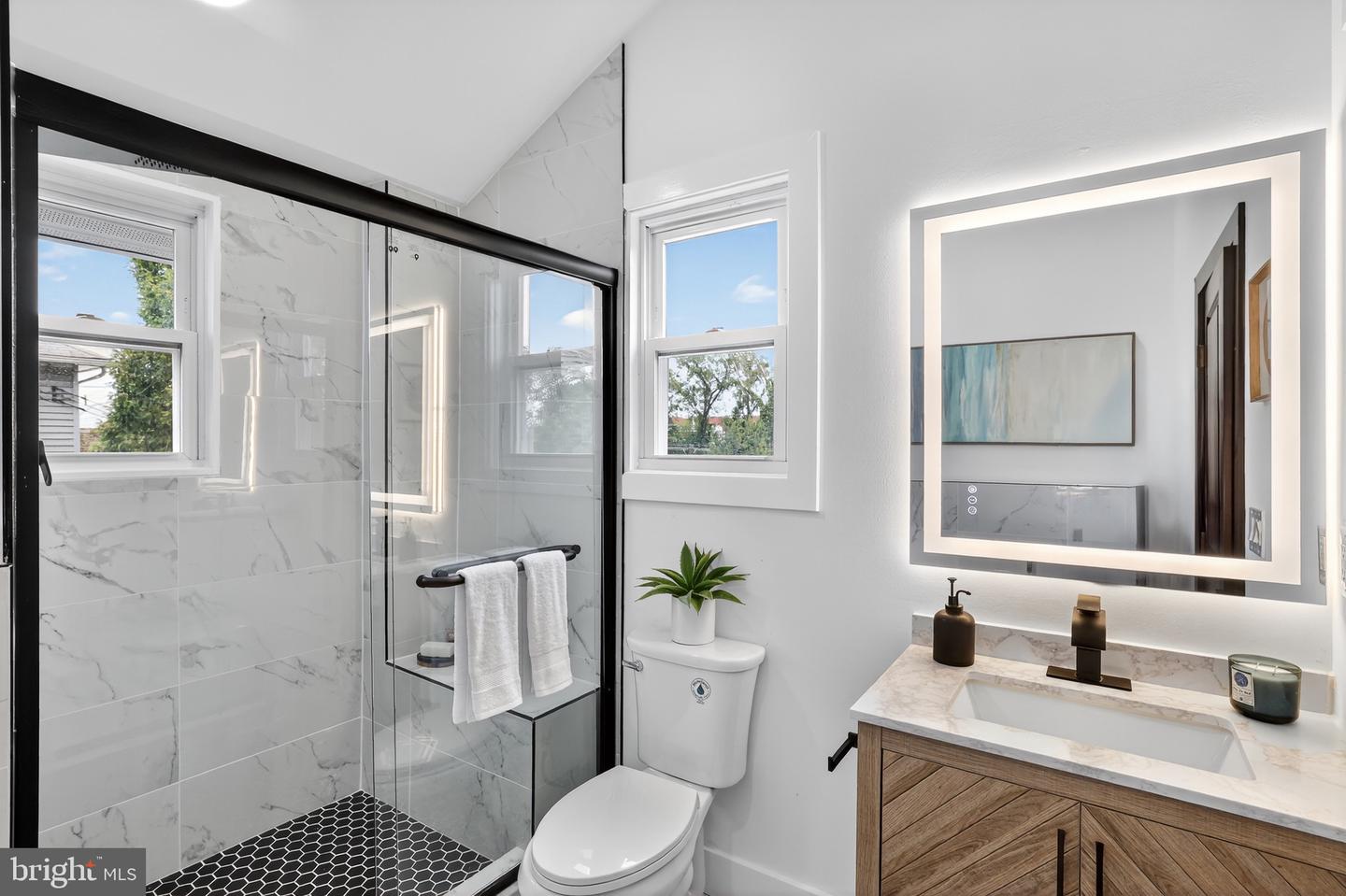 2948 MILLS AVE NE, WASHINGTON, District Of Columbia 20018, 4 Bedrooms Bedrooms, ,3 BathroomsBathrooms,Residential,For sale,2948 MILLS AVE NE,DCDC2226618 MLS # DCDC2226618