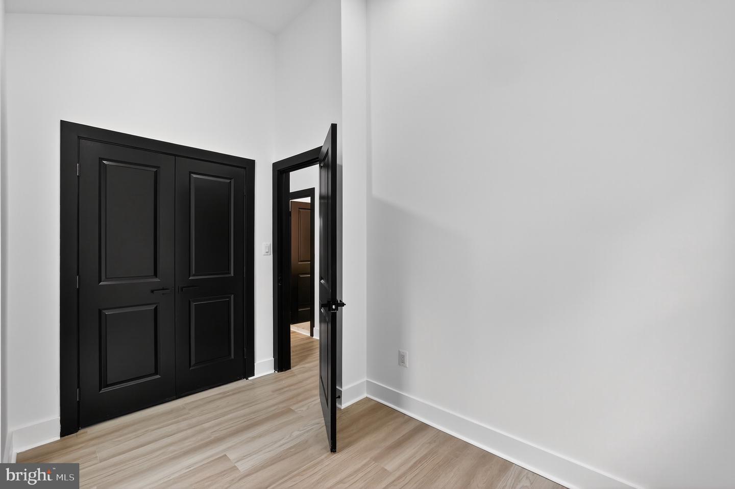 2948 MILLS AVE NE, WASHINGTON, District Of Columbia 20018, 4 Bedrooms Bedrooms, ,3 BathroomsBathrooms,Residential,For sale,2948 MILLS AVE NE,DCDC2226618 MLS # DCDC2226618
